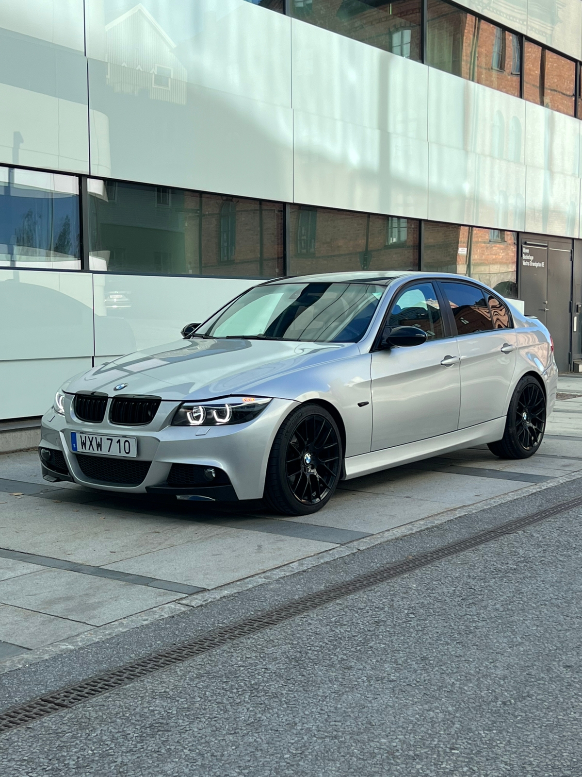 BMW 325