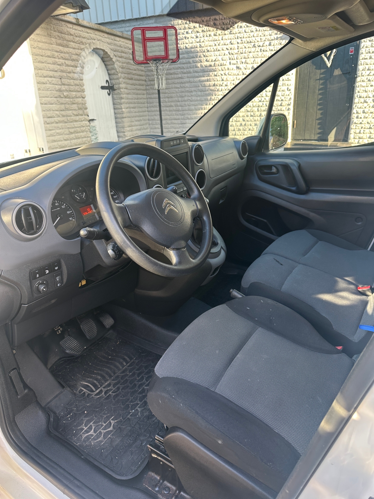 Citroen Berlingo 2017, kuva 4/9