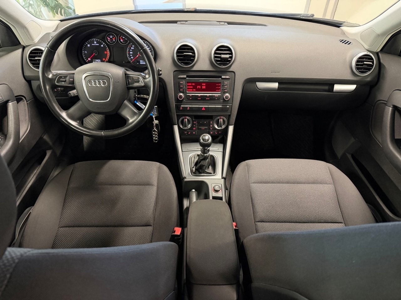 Audi A3 Sportback 1.6 TDI Base 1-Ägare 2013, bild 7/10