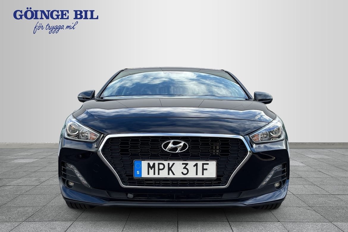 Hyundai i30 Dragkrok/Backkamera 2020, bild 3/17