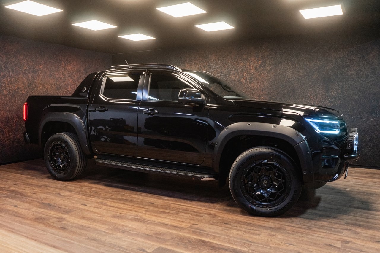 Volkswagen Amarok 3.0 V6 TDI 4M Aventura 2023, bild 2/10