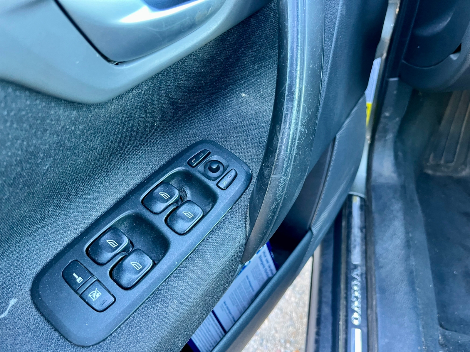 Volvo V70 2.4 Manuell 2006, bild 6/10