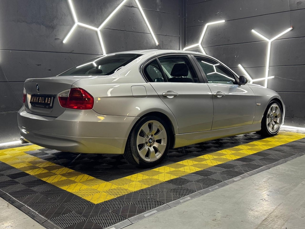 BMW 325 2006, bild 6/10