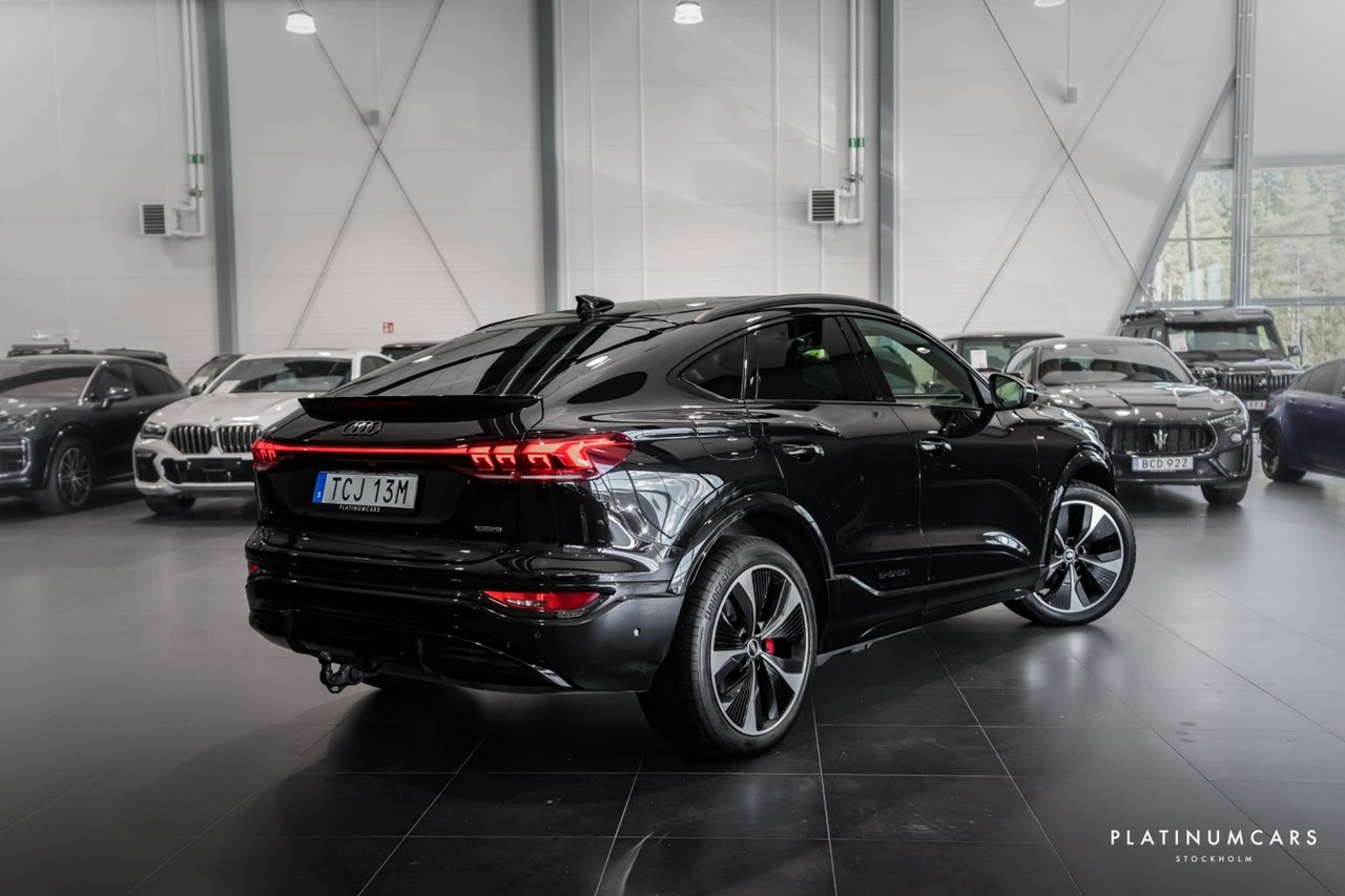 Audi Q6 e-tron Sportback E-tron S-Line 2025, bild 2/10