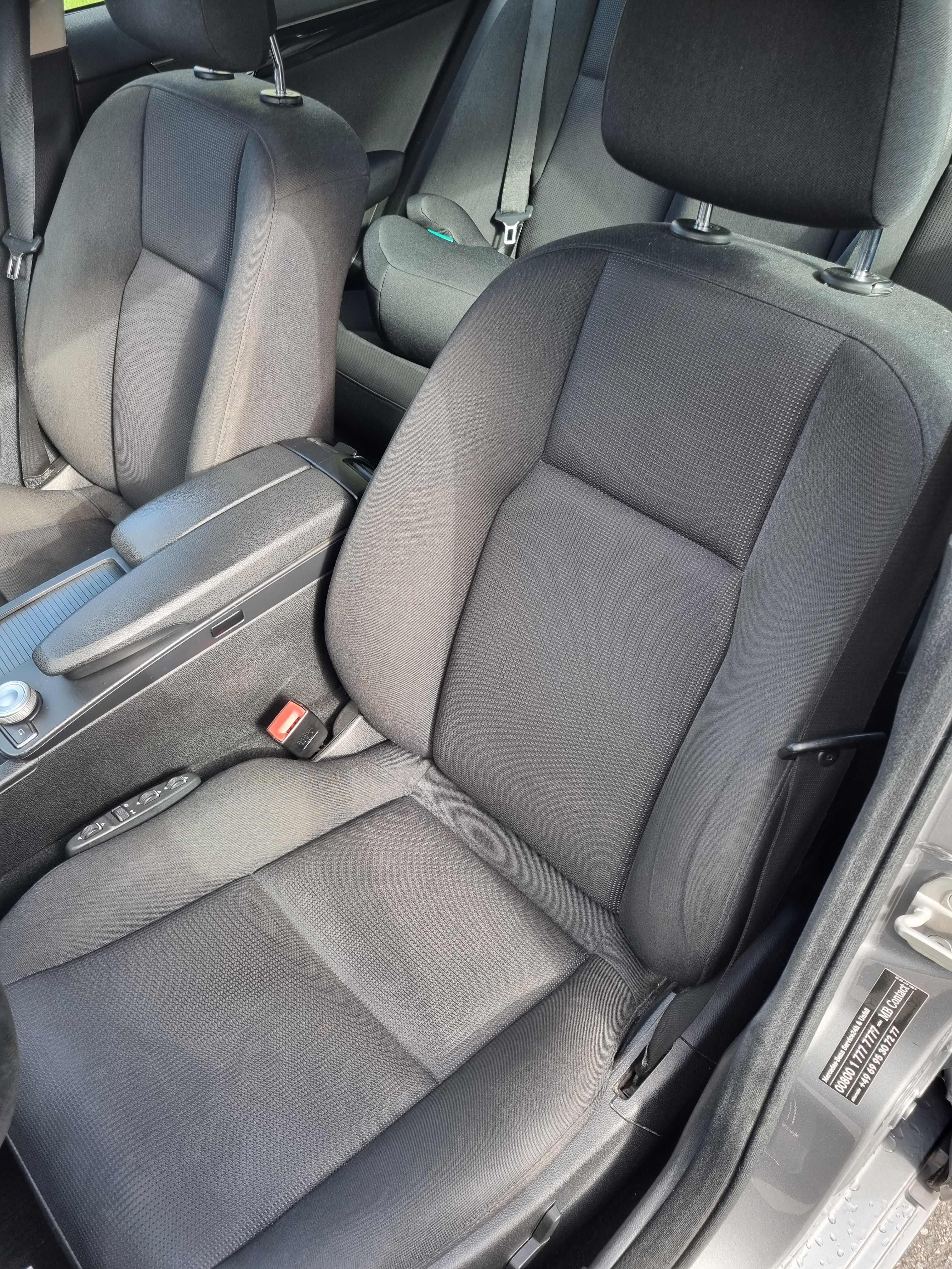 Mercedes-Benz C 200 cdi blueefficiency 2011, bild 6/7