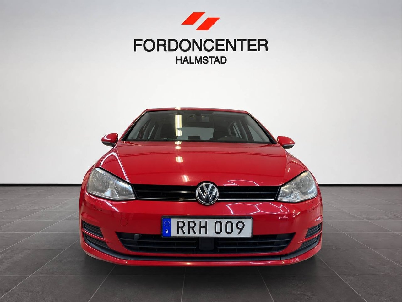 Volkswagen Golf 5-dörrar 1.2 TSI 105hk 2015, bild 2/10