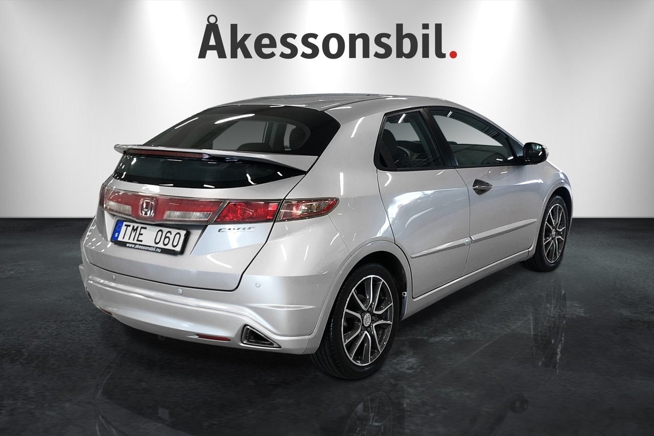 Honda Civic 2011, kuva 4/10