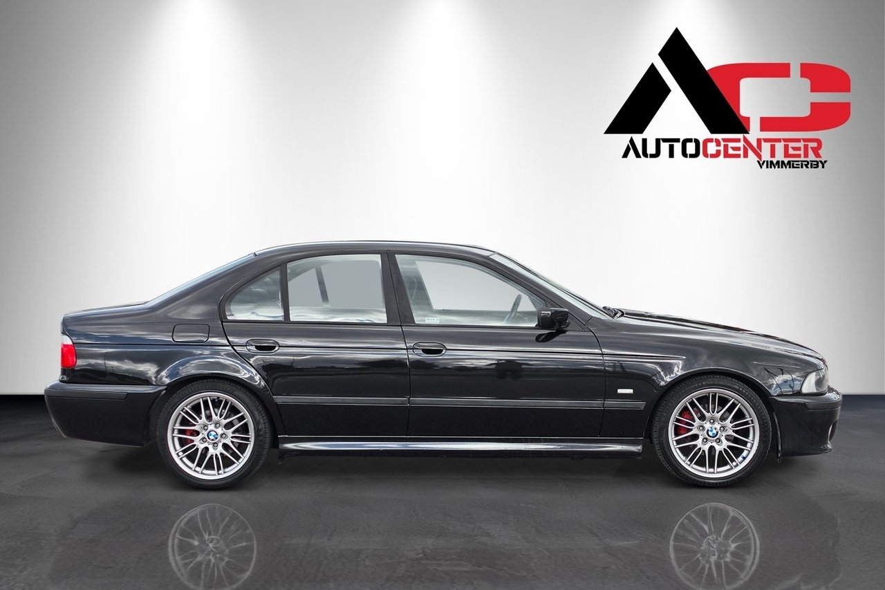 BMW 525 i Sedan M-Sport 2002, bild 3/10