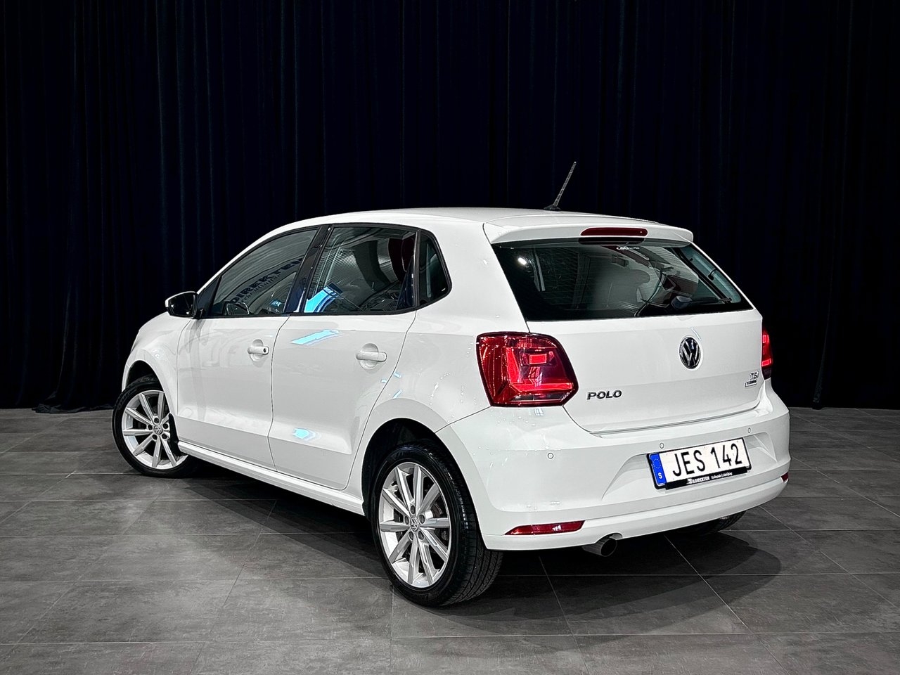 Volkswagen Polo 2016, bild 5/10