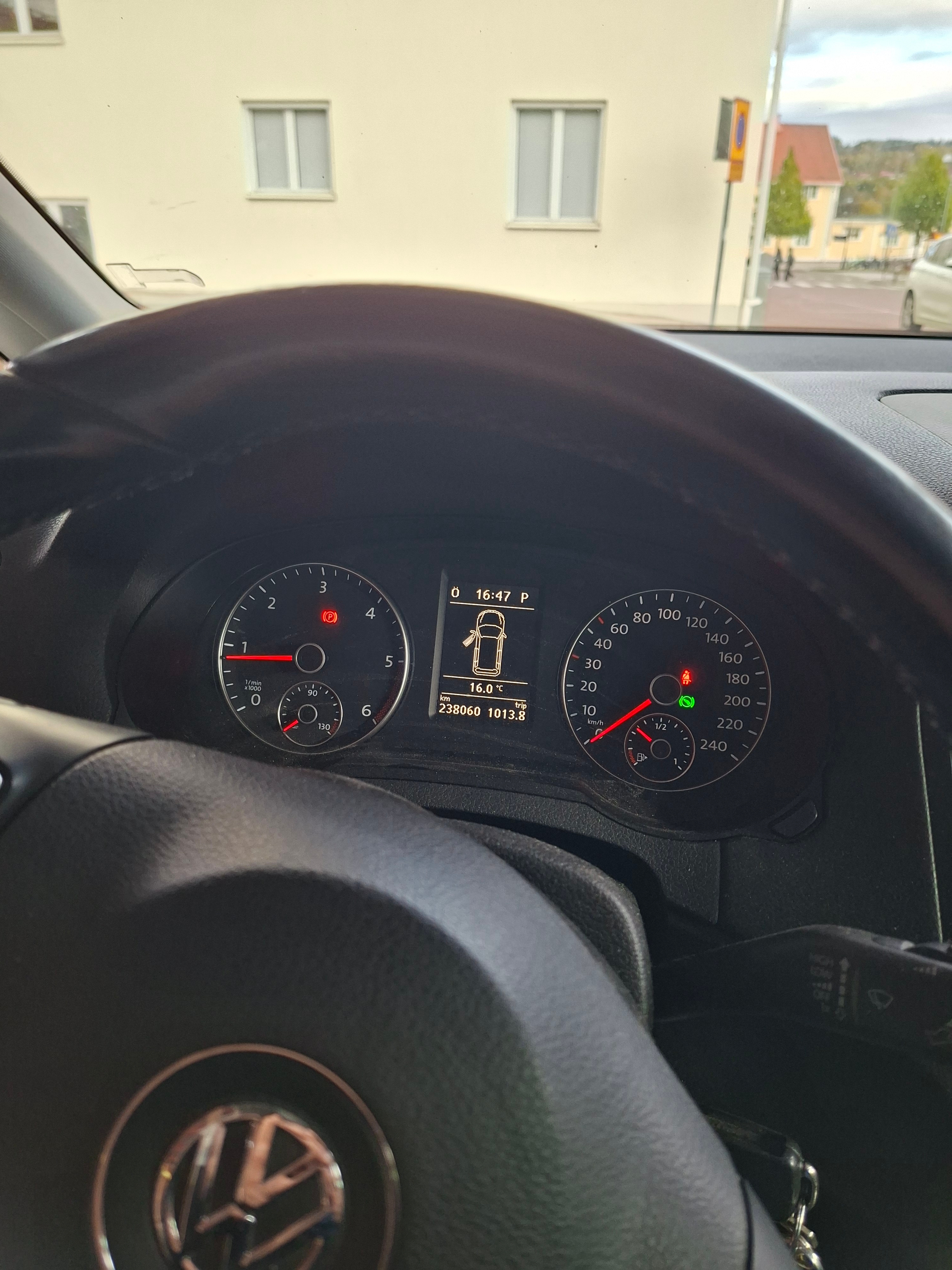 Volkswagen Sharan 2013, bild 7/8