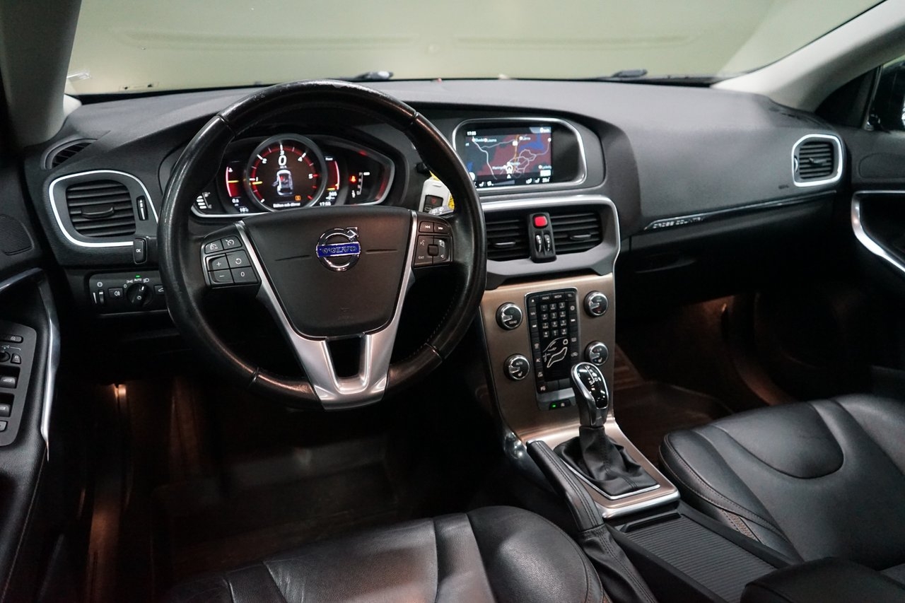 Volvo V40 Cross Country 2016, bild 7/10