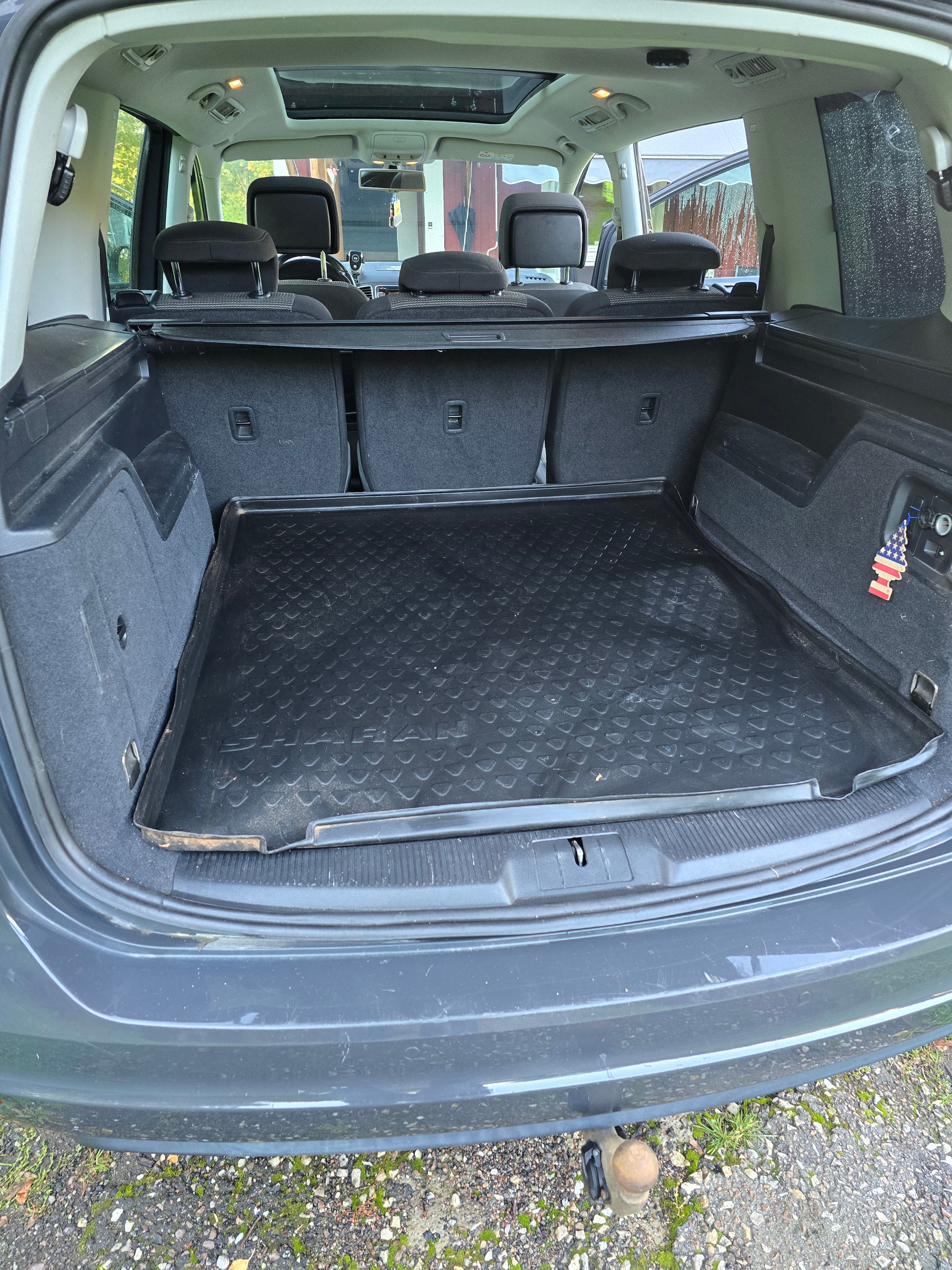 Volkswagen Sharan 2015, bild 6/6