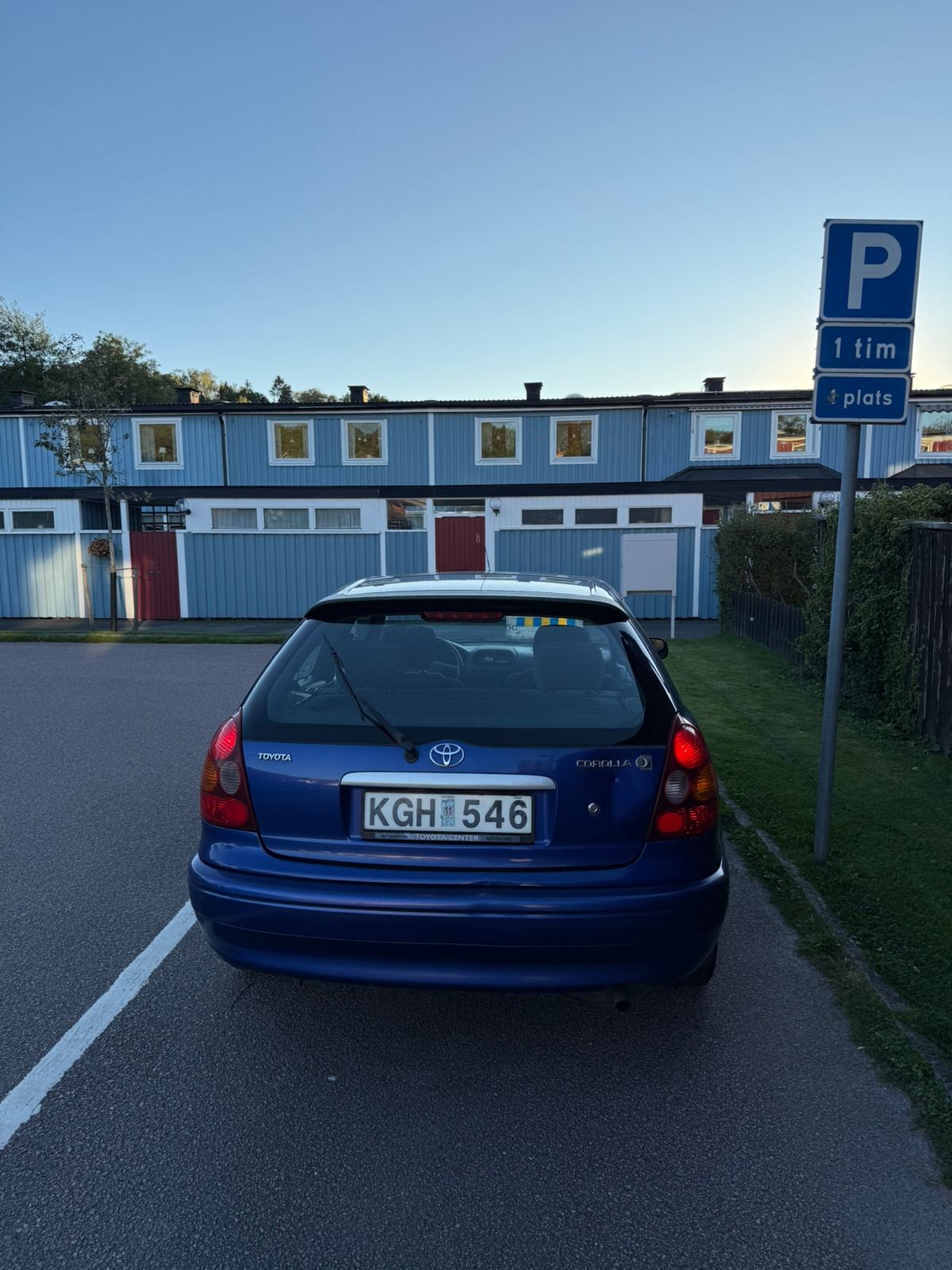 Toyota Corolla 1999, bild 4/7