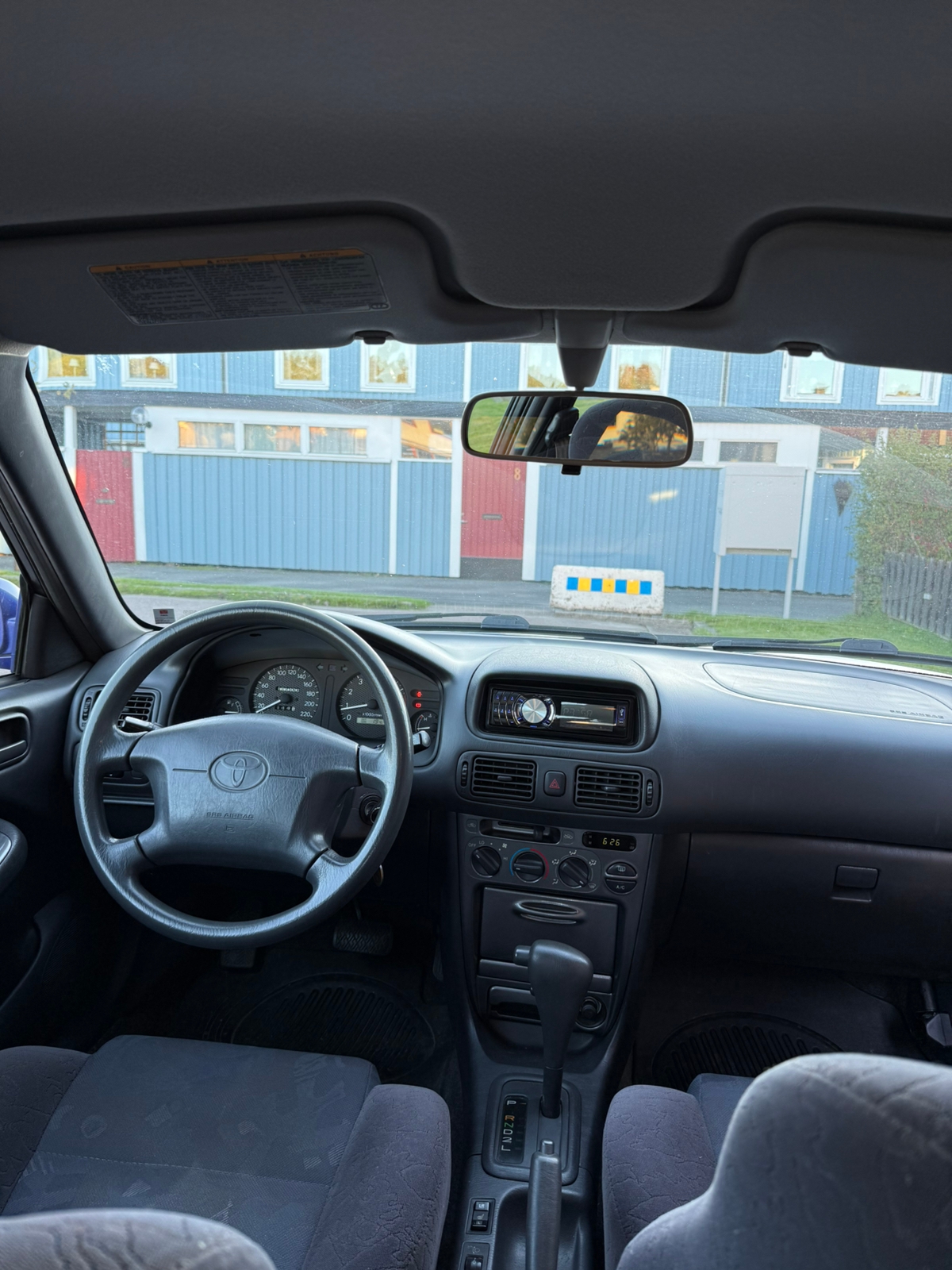 Toyota Corolla 1999, bild 7/7