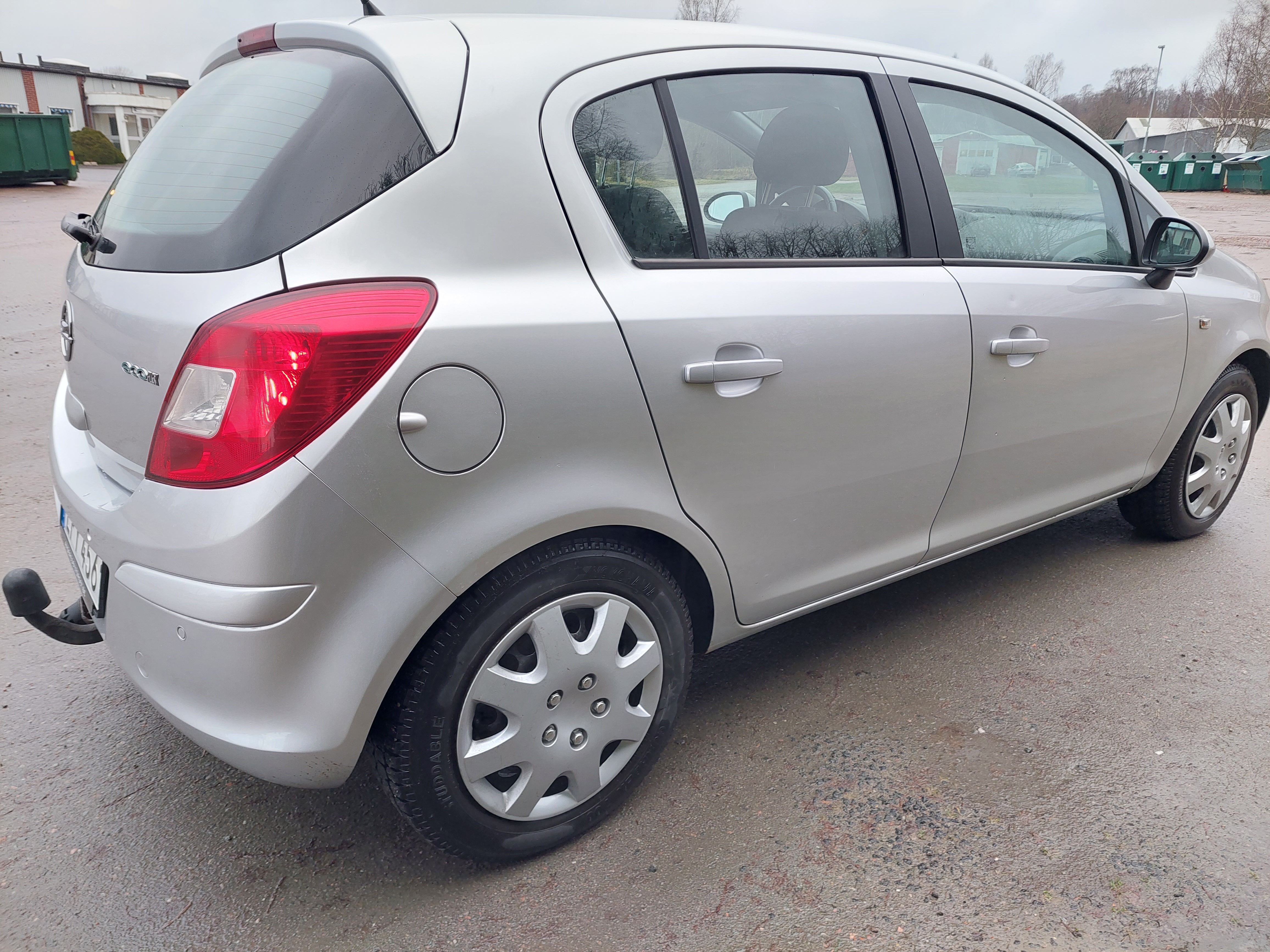 Opel Corsa 2011, bild 5/9