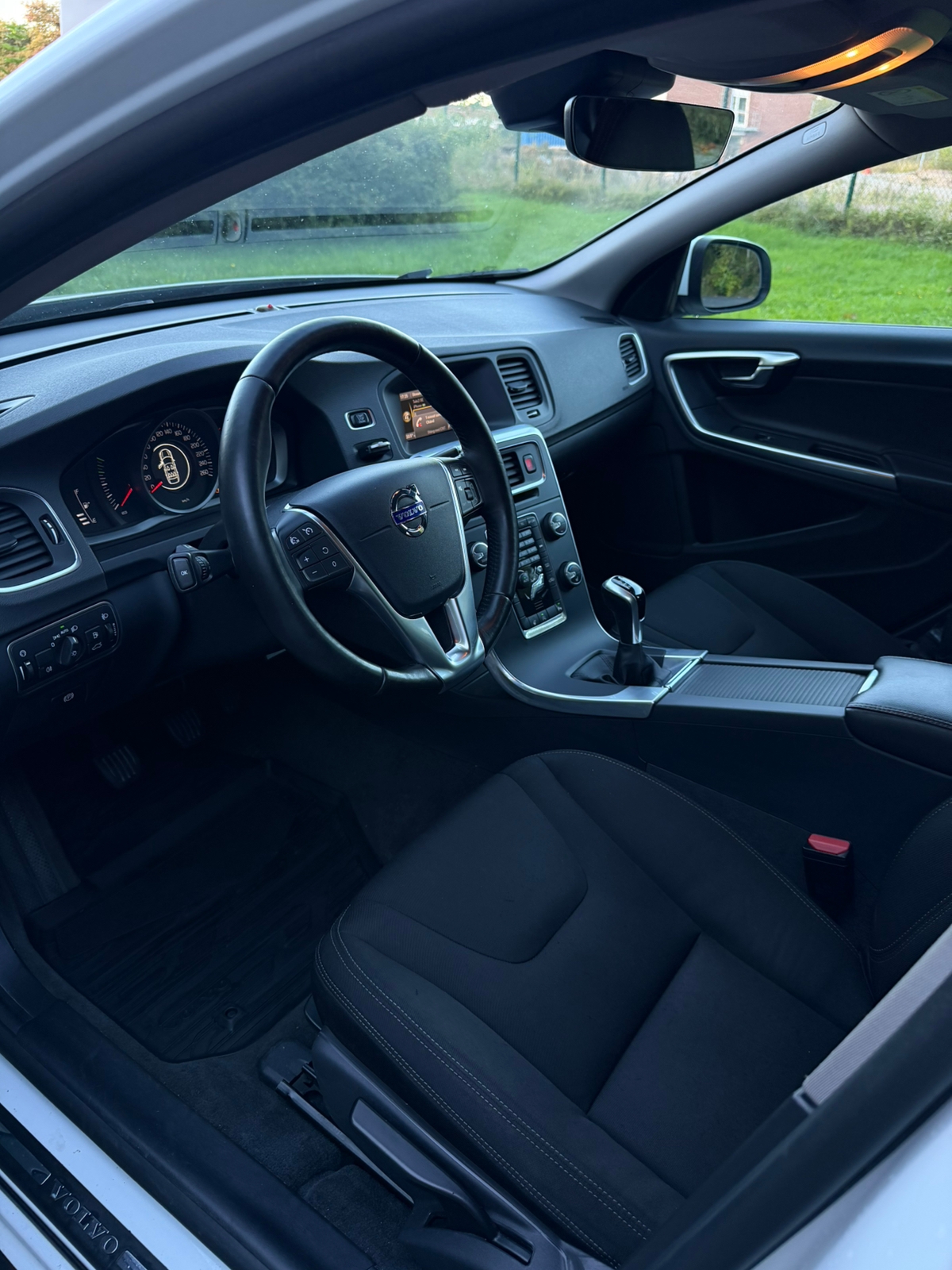 Volvo V60 T3 Manuell 2017, bild 3/7