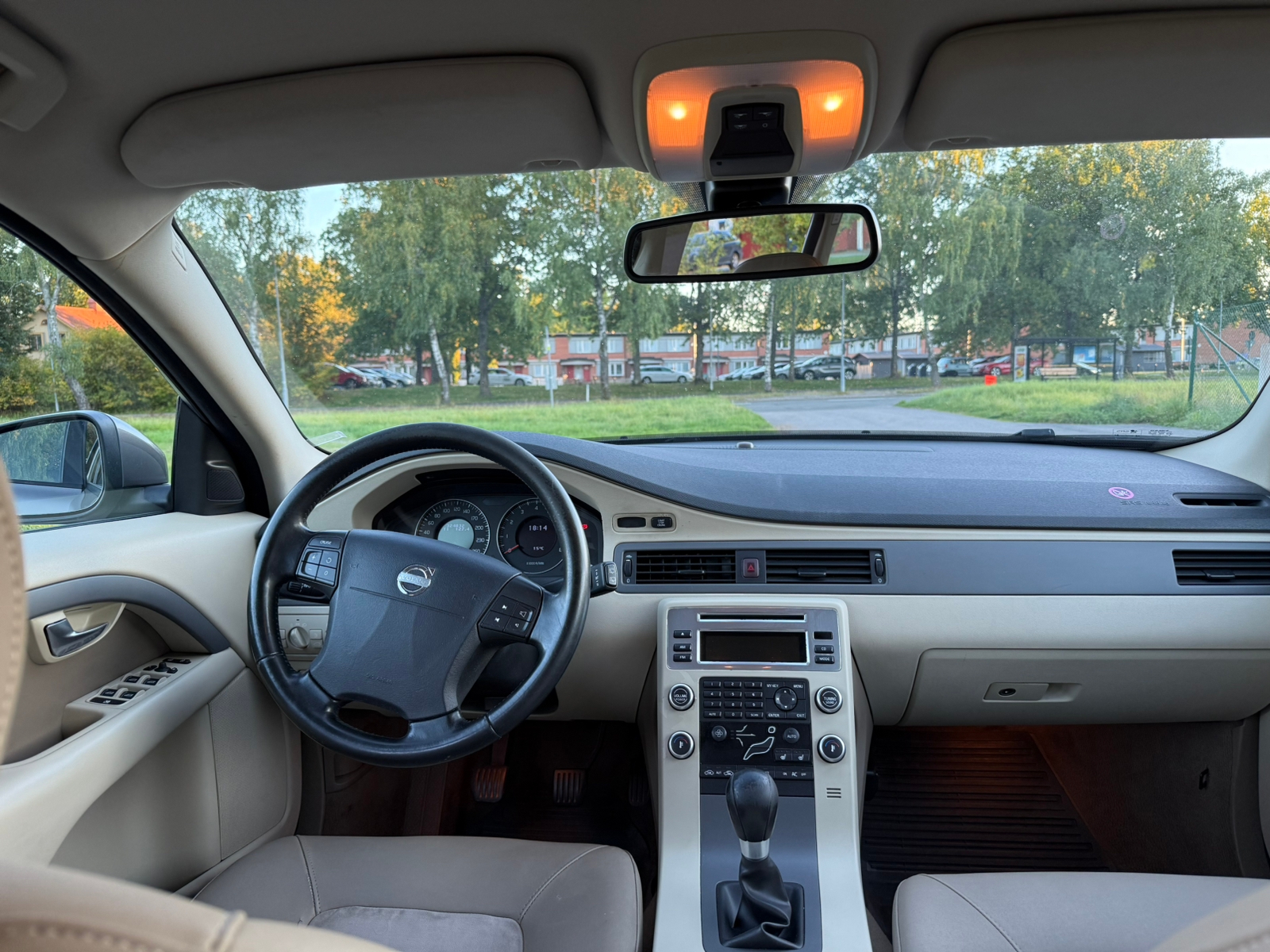 Volvo V70 2.0F Manuell 2008, bild 6/7