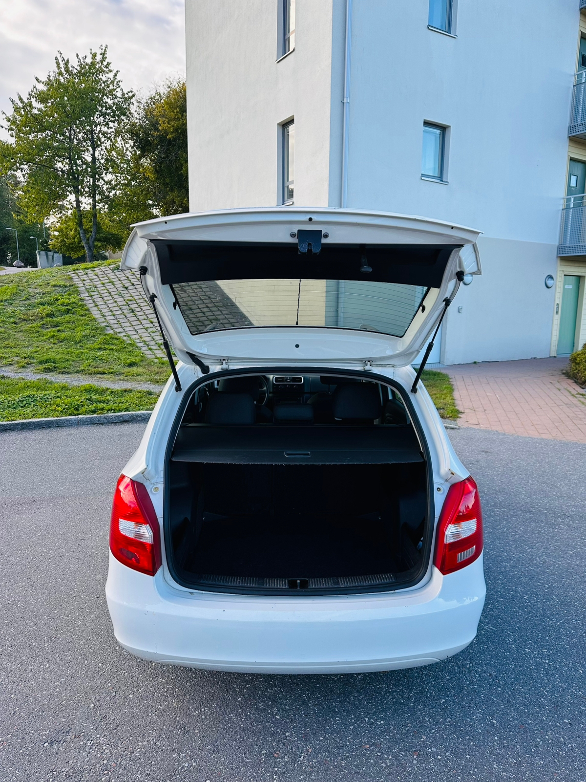 Skoda Fabia Kombi 1.4 TDI Manuell 2008, bild 7/10