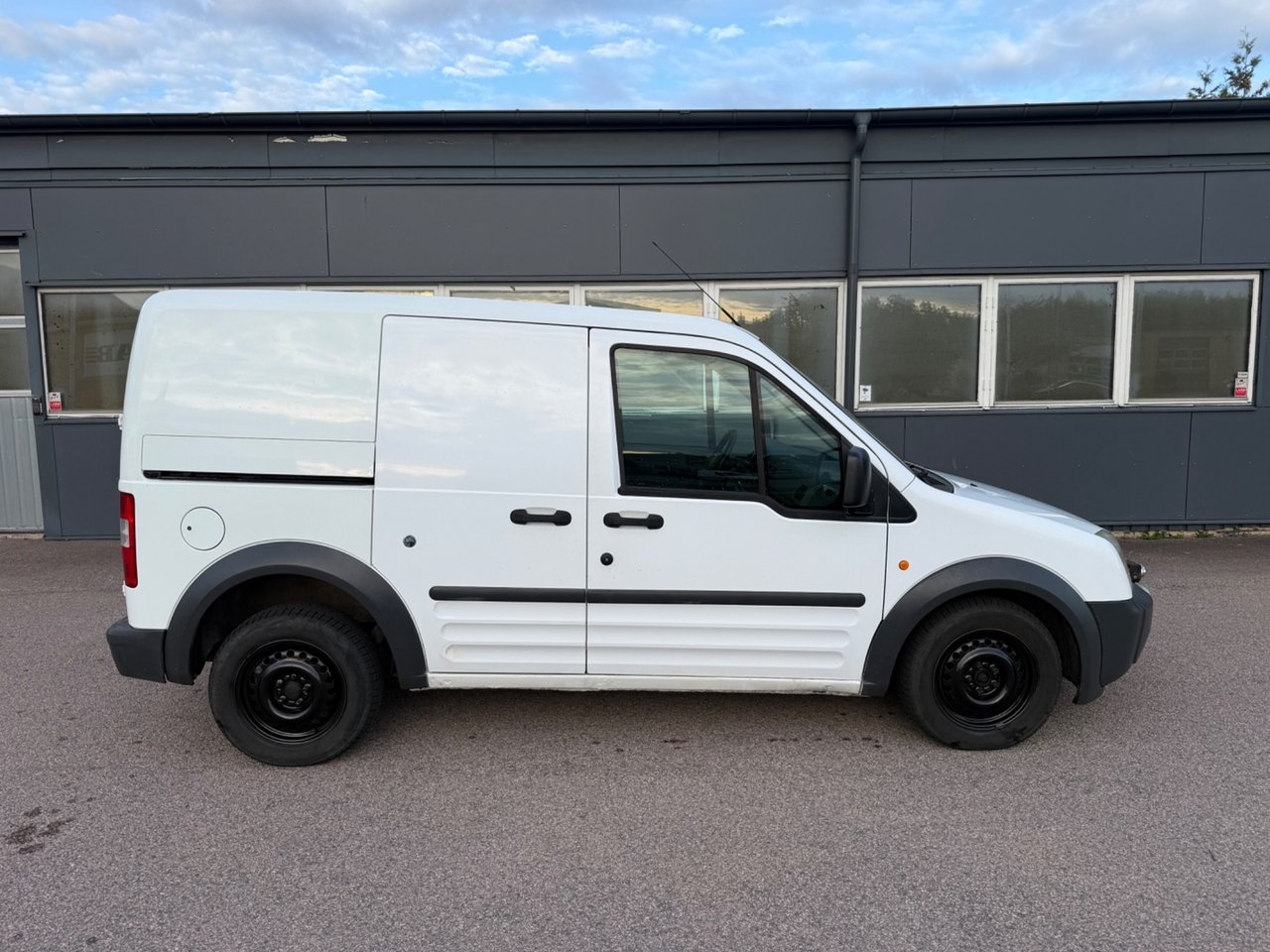 Ford Transit Connect 2008, kuva 6/10