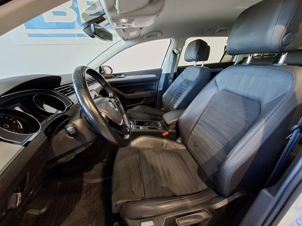 Volkswagen Passat 2018, bild 5/10