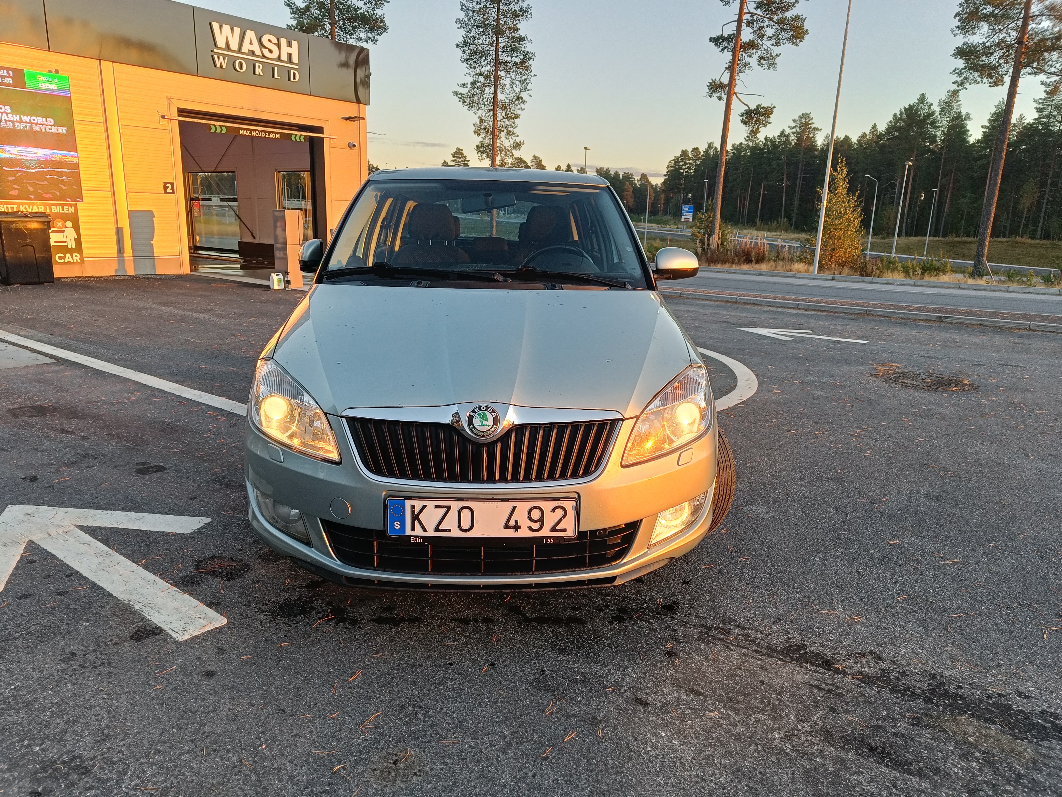 Skoda Fabia Kombi 1.2 TSI Manuell 2011, bild 2/9