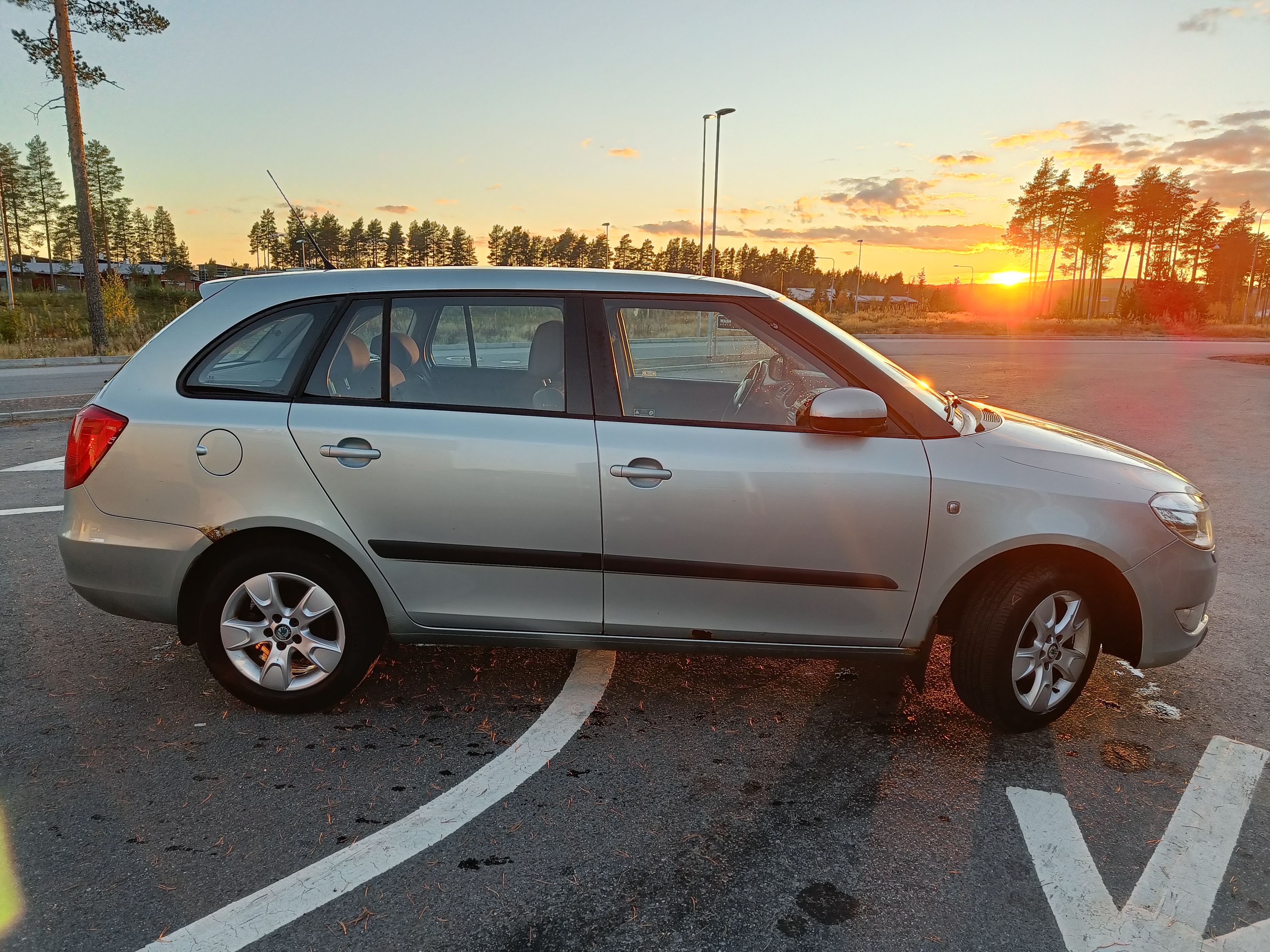 Skoda Fabia Kombi 1.2 TSI Manuell 2011, bild 4/9
