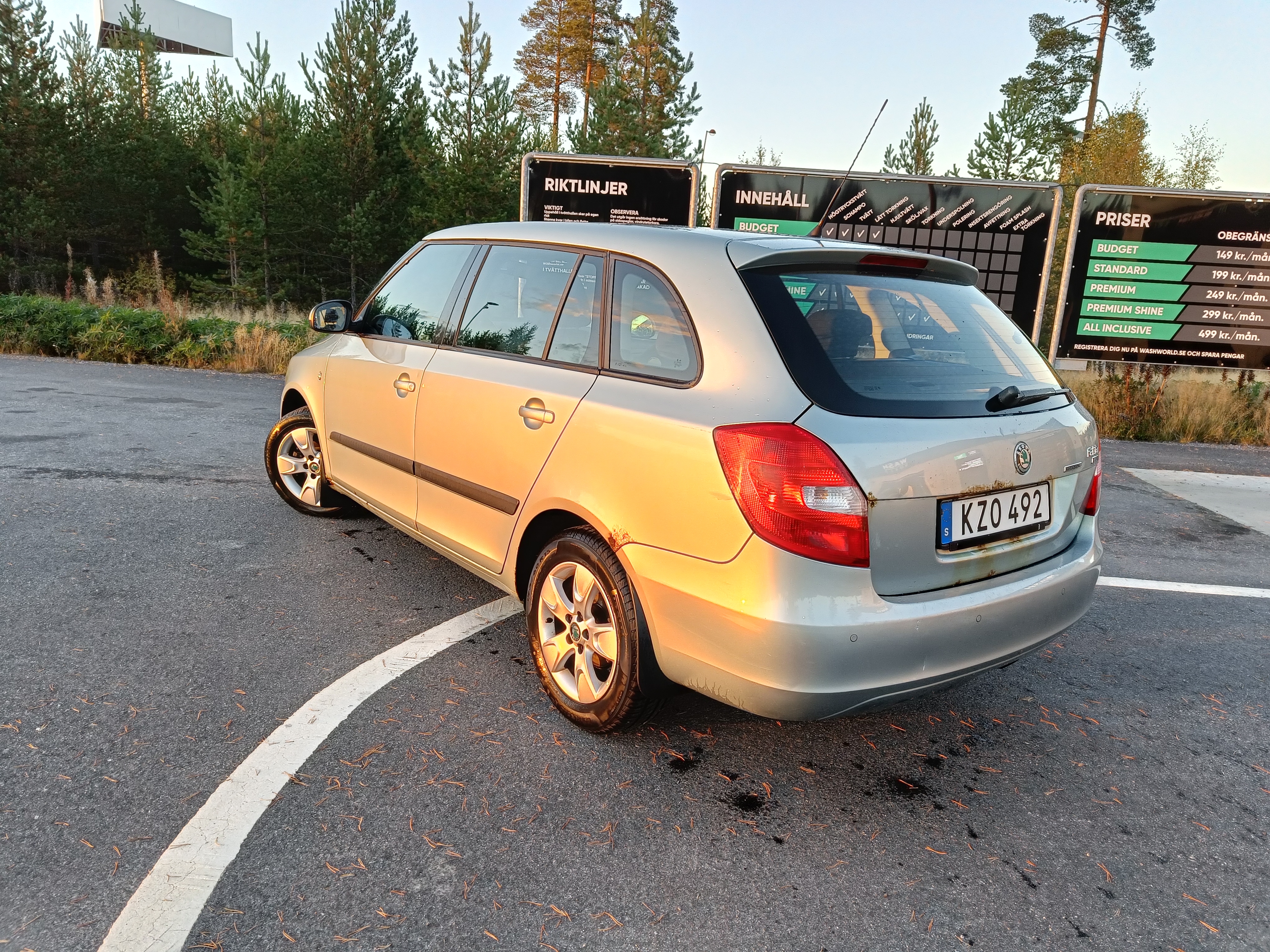 Skoda Fabia Kombi 1.2 TSI Manuell 2011, bild 7/9