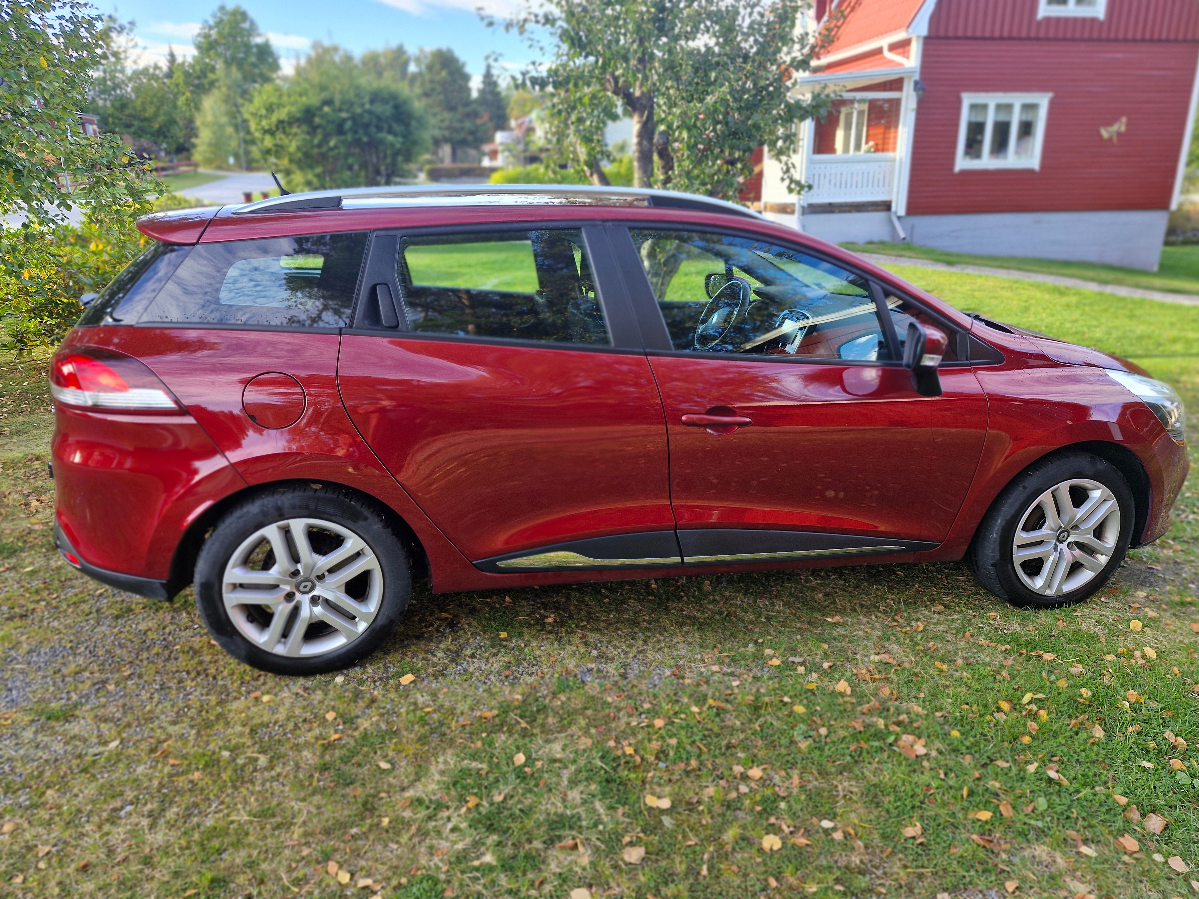Renault Clio 2017, bild 2/7