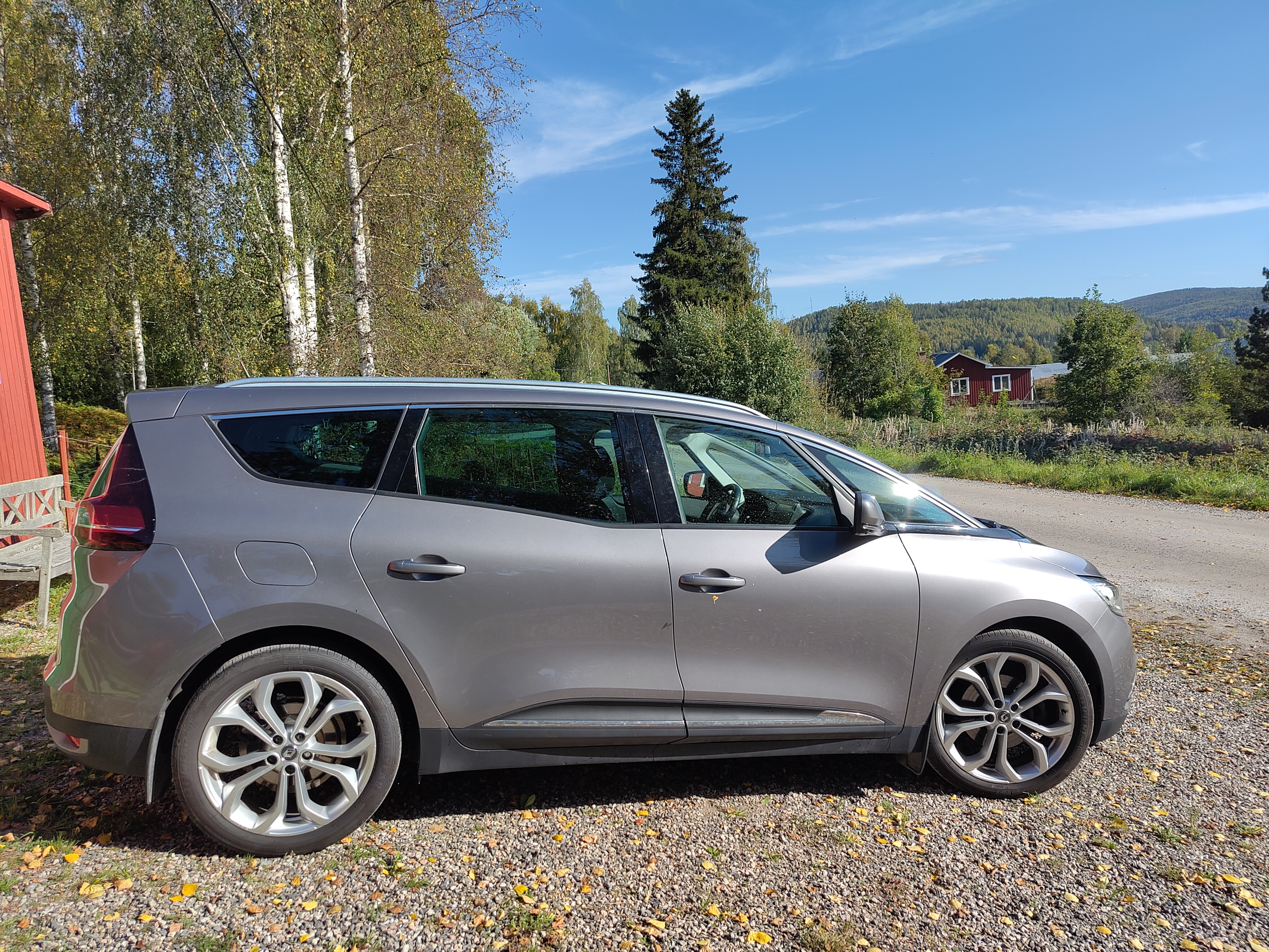 Renault Grand Scenic IV 1.2 TCe Manuell 2018, photo 4/8