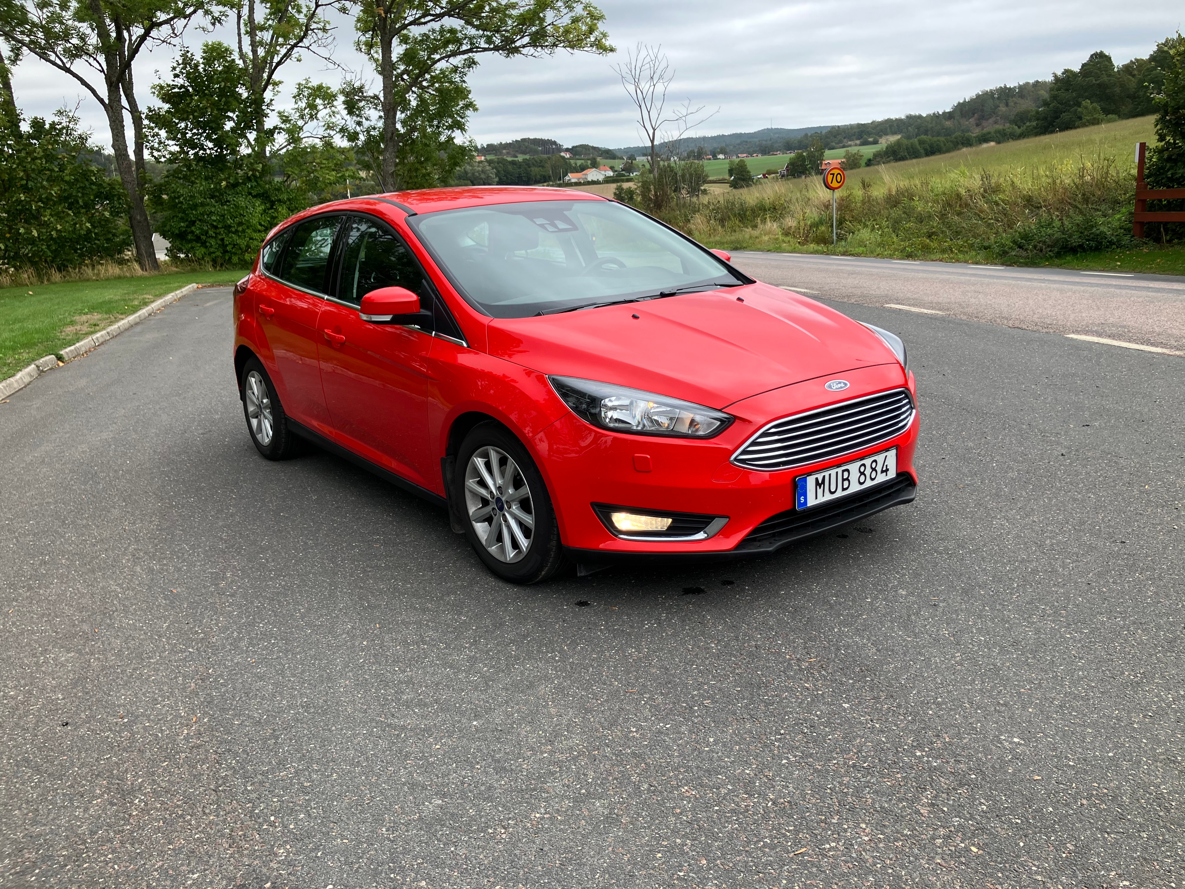 Ford Focus 1.0 EcoBoost Manuell 2016, bild 2/3