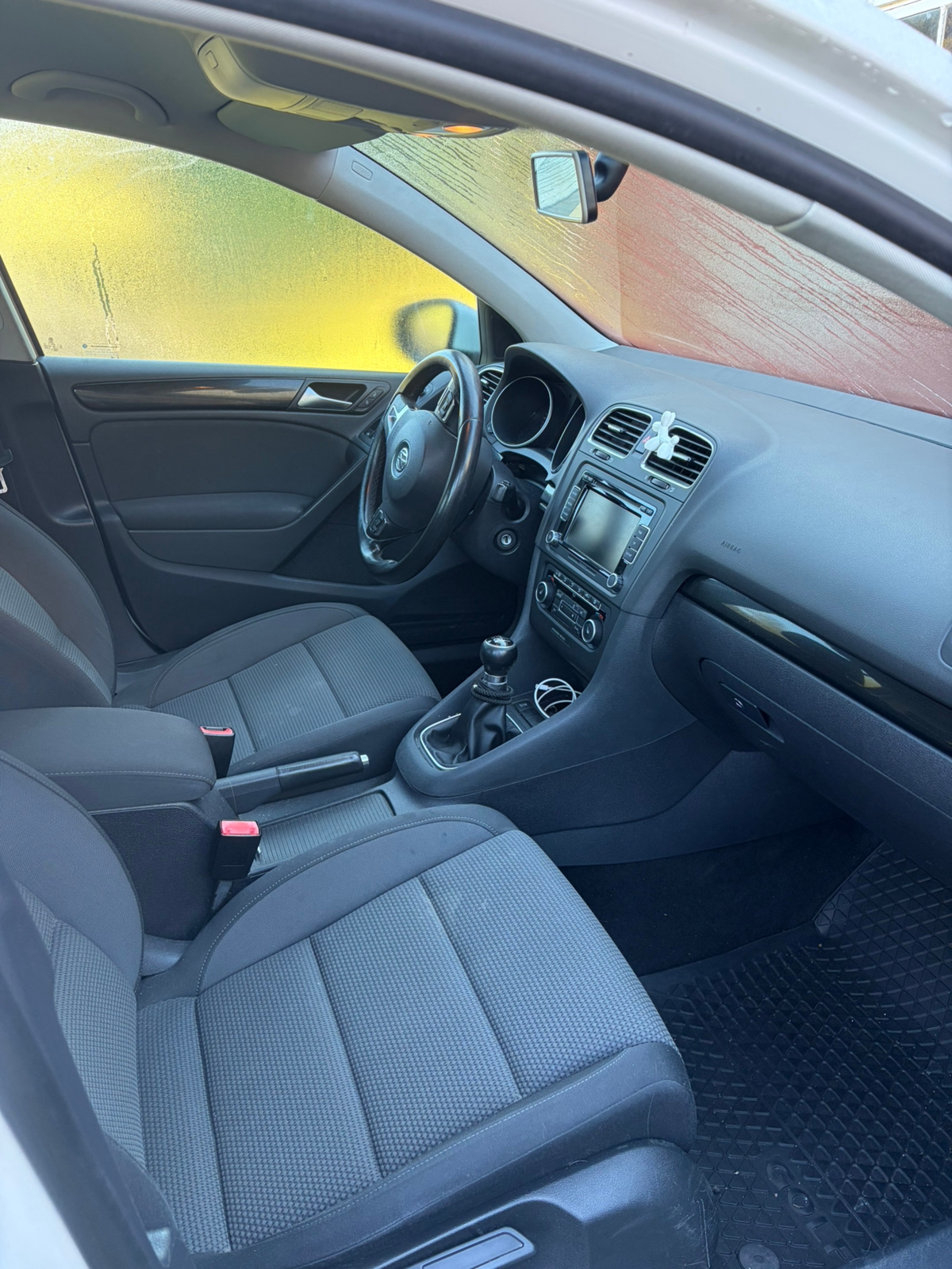 Volkswagen Golf 2.0 TDI 2012, kuva 5/7
