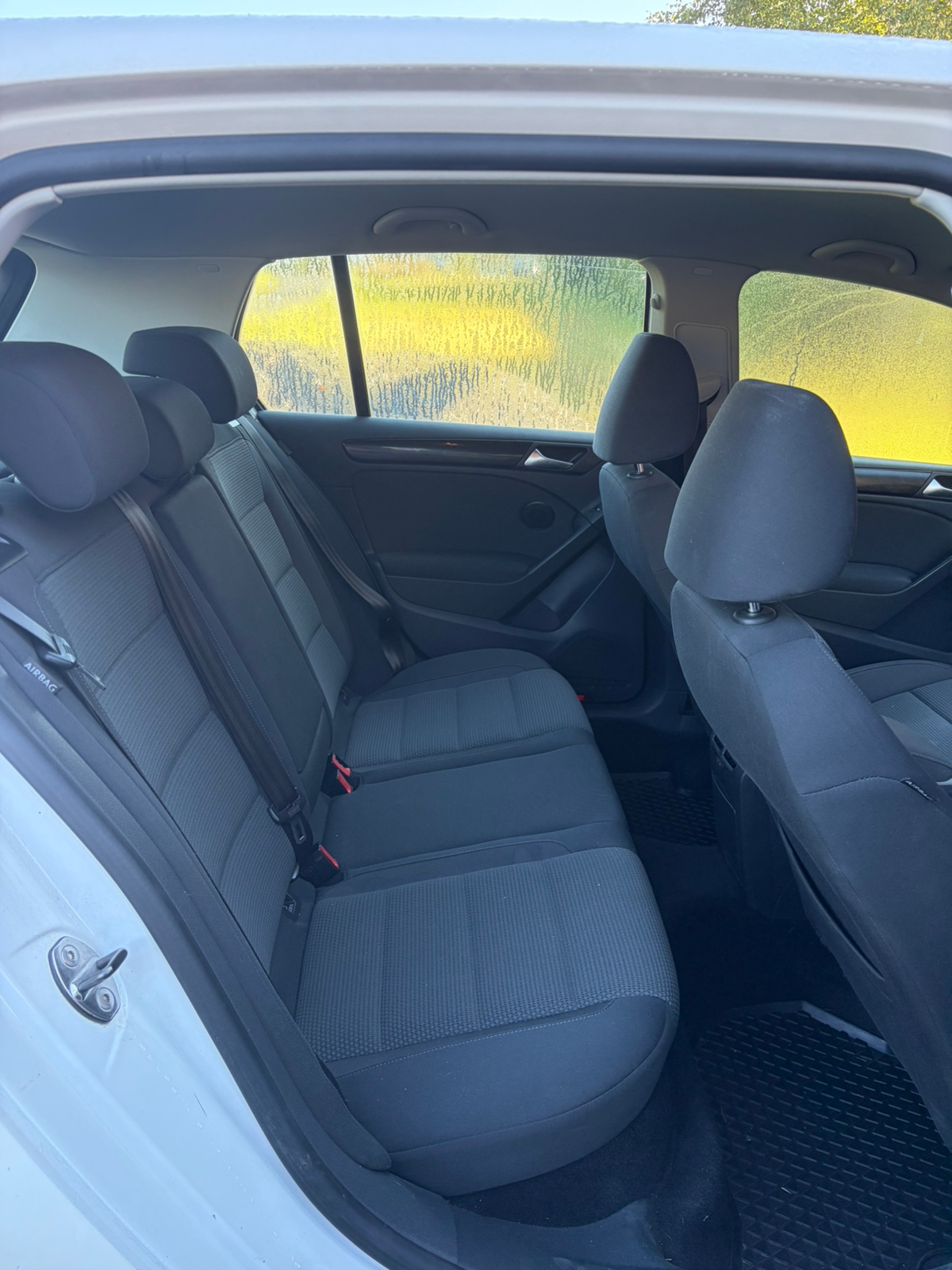 Volkswagen Golf 2.0 TDI 2012, kuva 6/7