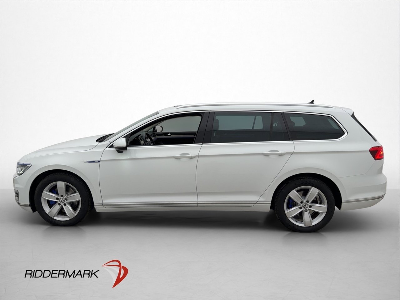 Volkswagen Passat 2019, bild 4/36