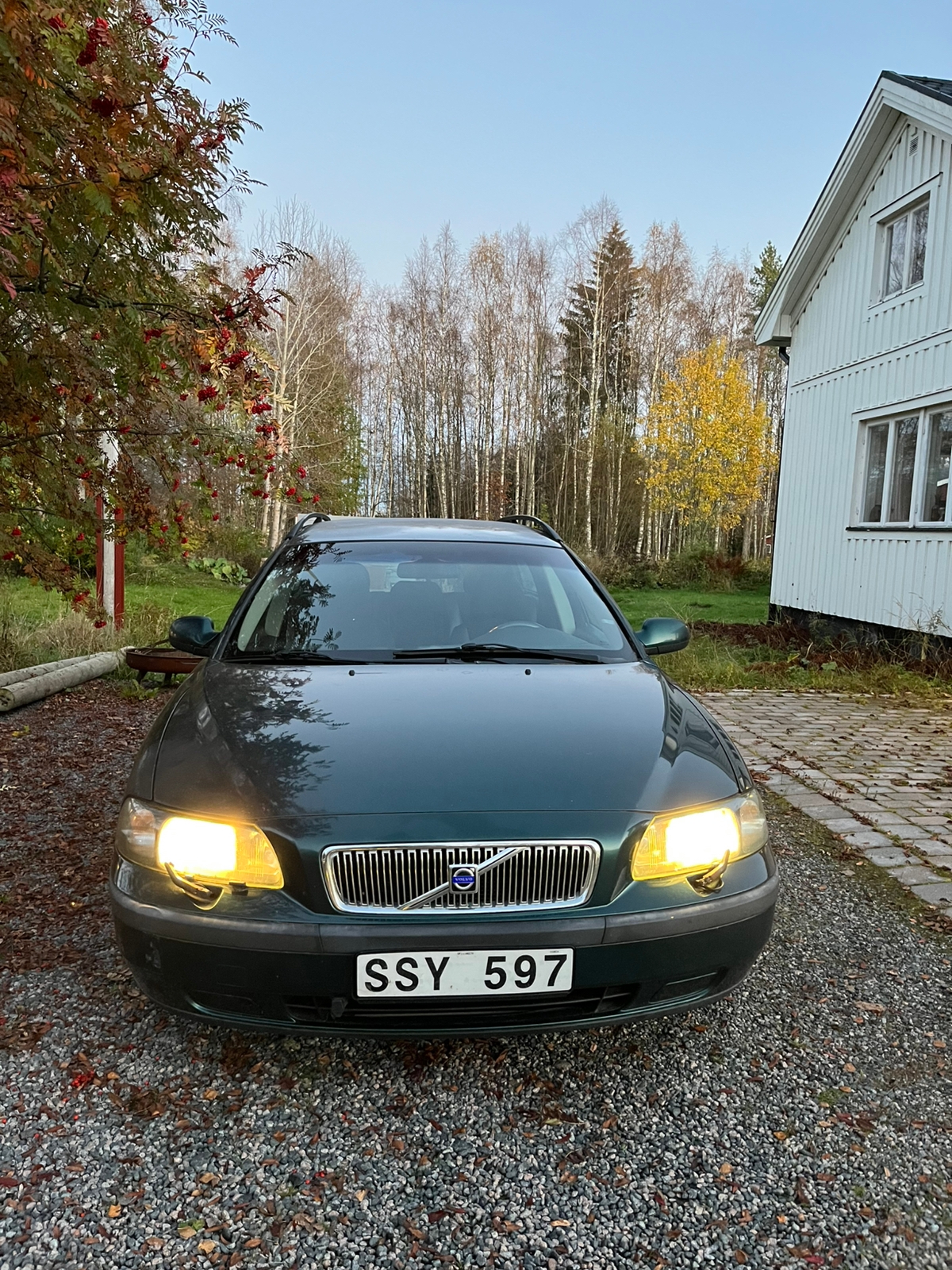 Volvo V70 2.4 Manuell 2001, bild 3/5