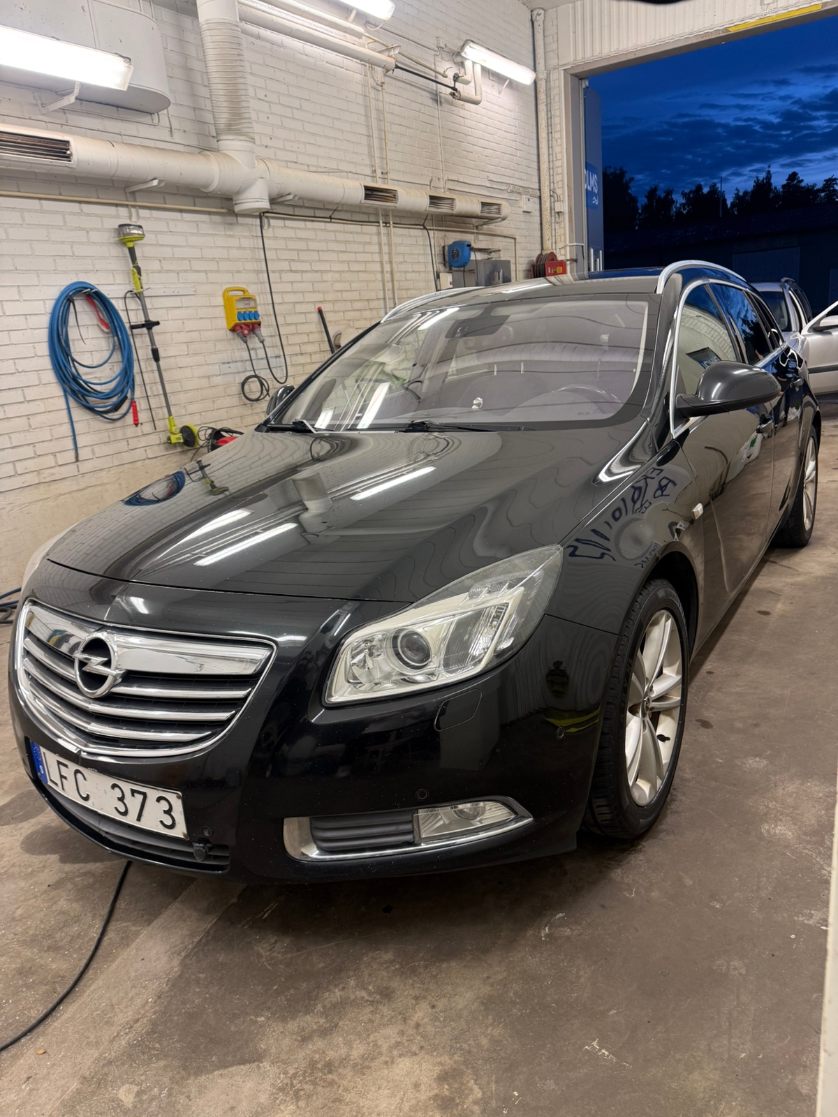 Opel Insignia 2011, bild 2/7