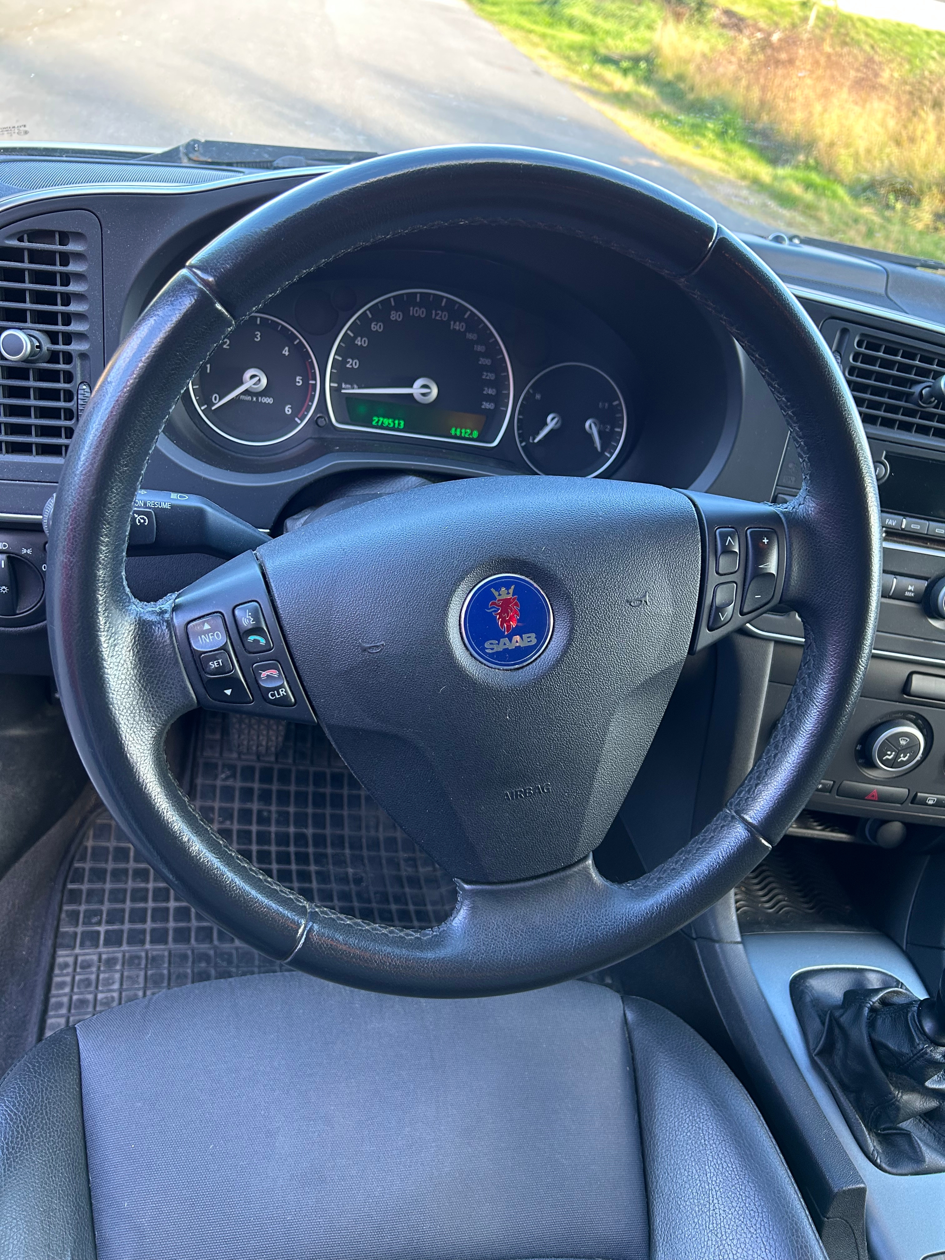 Saab 9-3 SportCombi 1.9 TiD Manuell 2010, bild 5/7