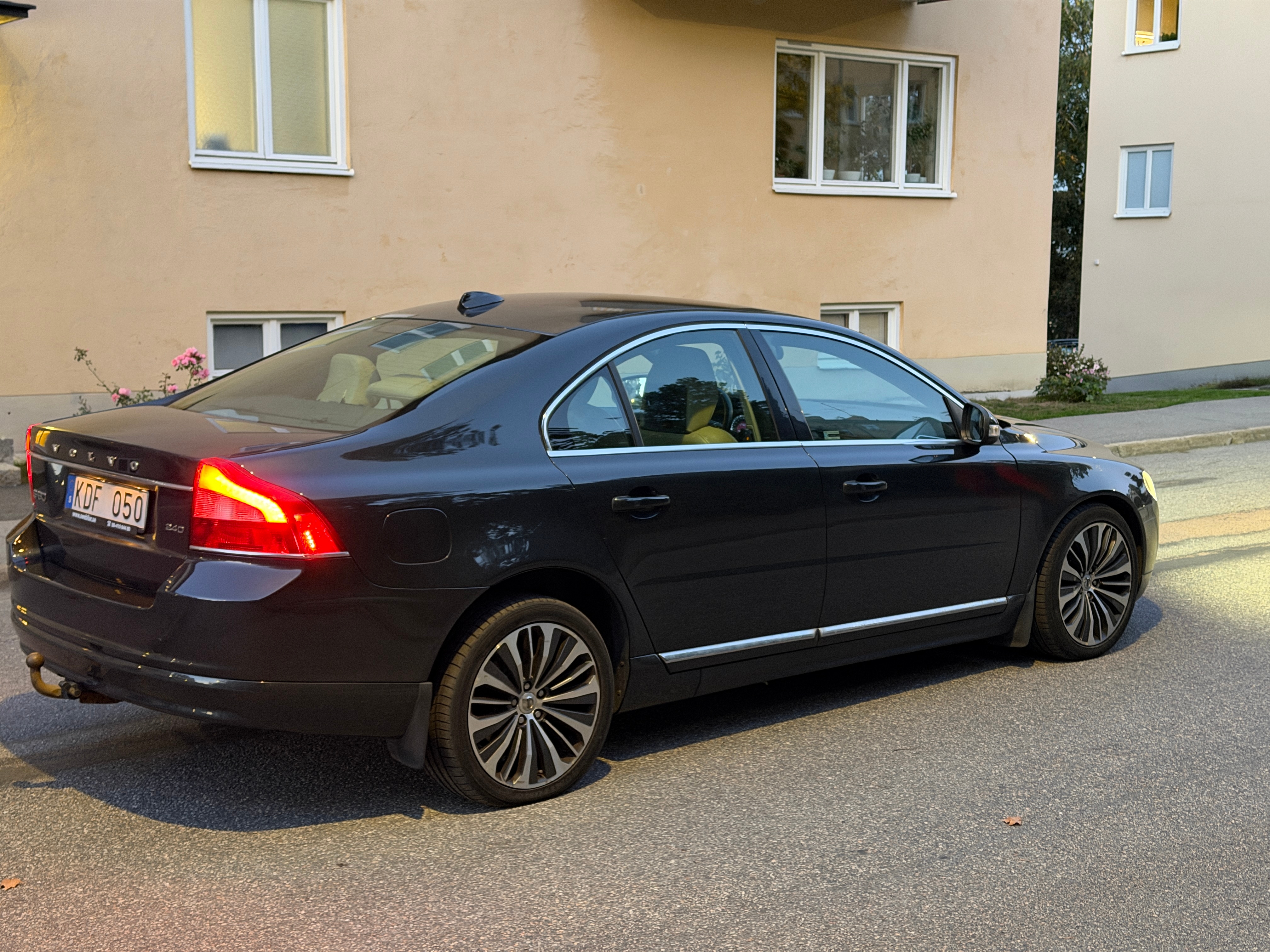 Volvo S80 2.4D Geartronic 2010, photo 7/10