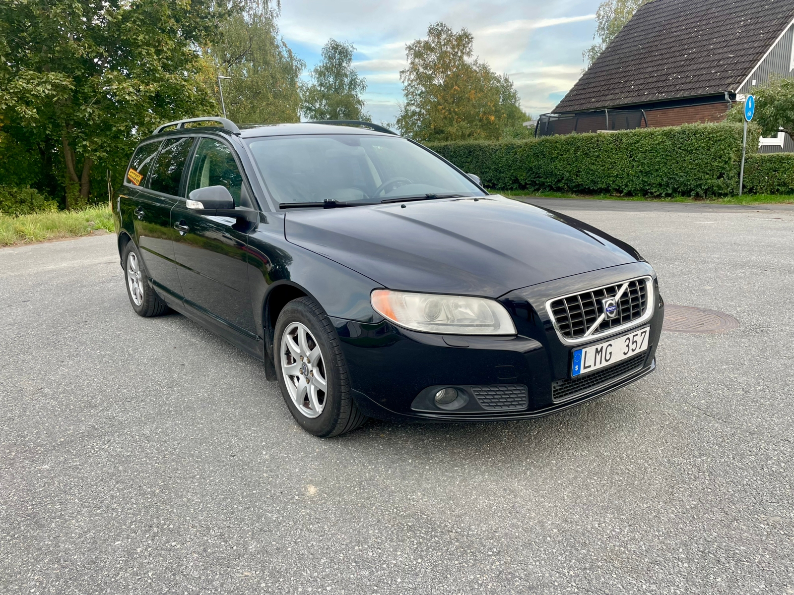 Volvo V70 2.0F Manuell 2009, bild 2/10
