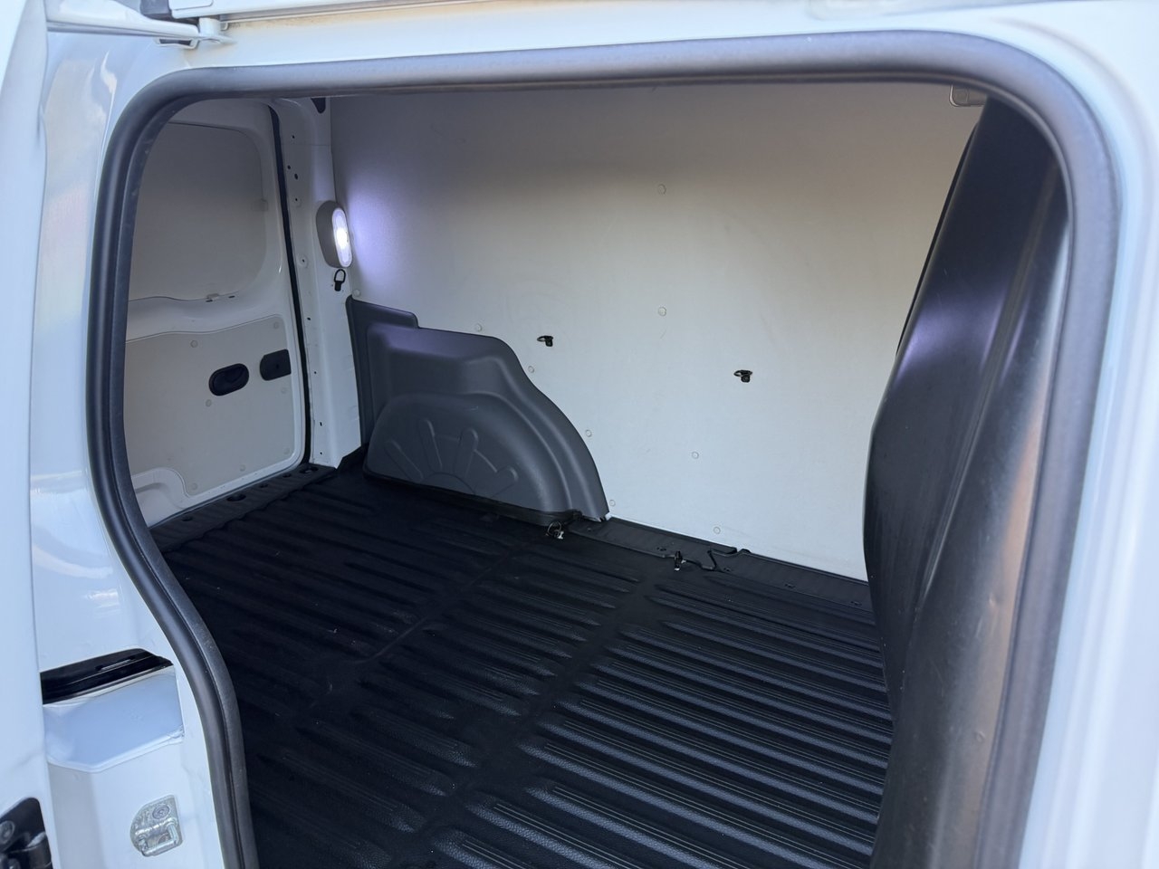 Renault Kangoo 2019, bild 5/10