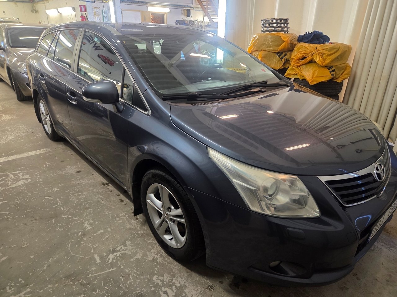 Toyota Avensis 2009, bild 4/10