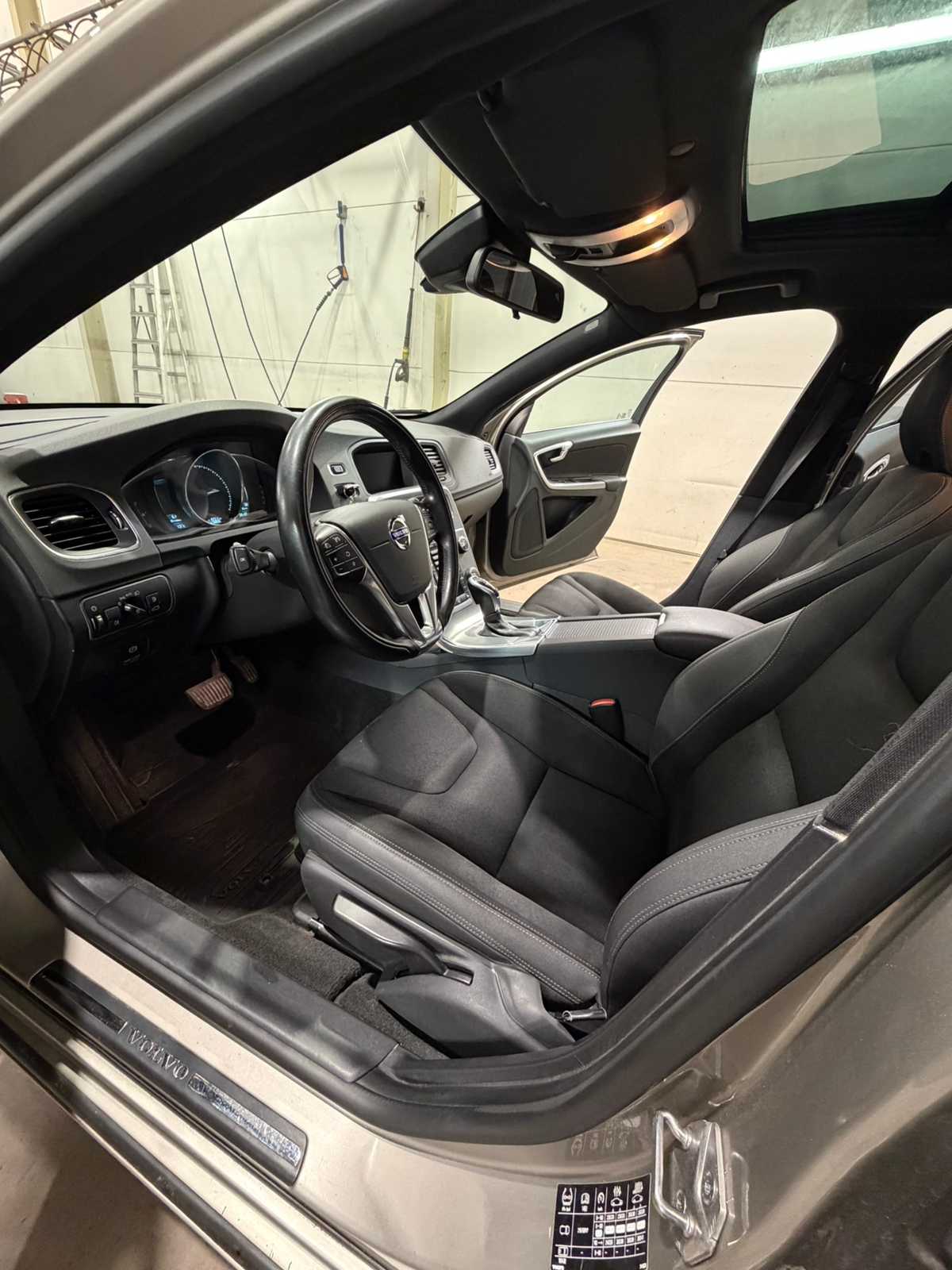 Volvo V60 D4 Geartronic 2014, bild 4/8