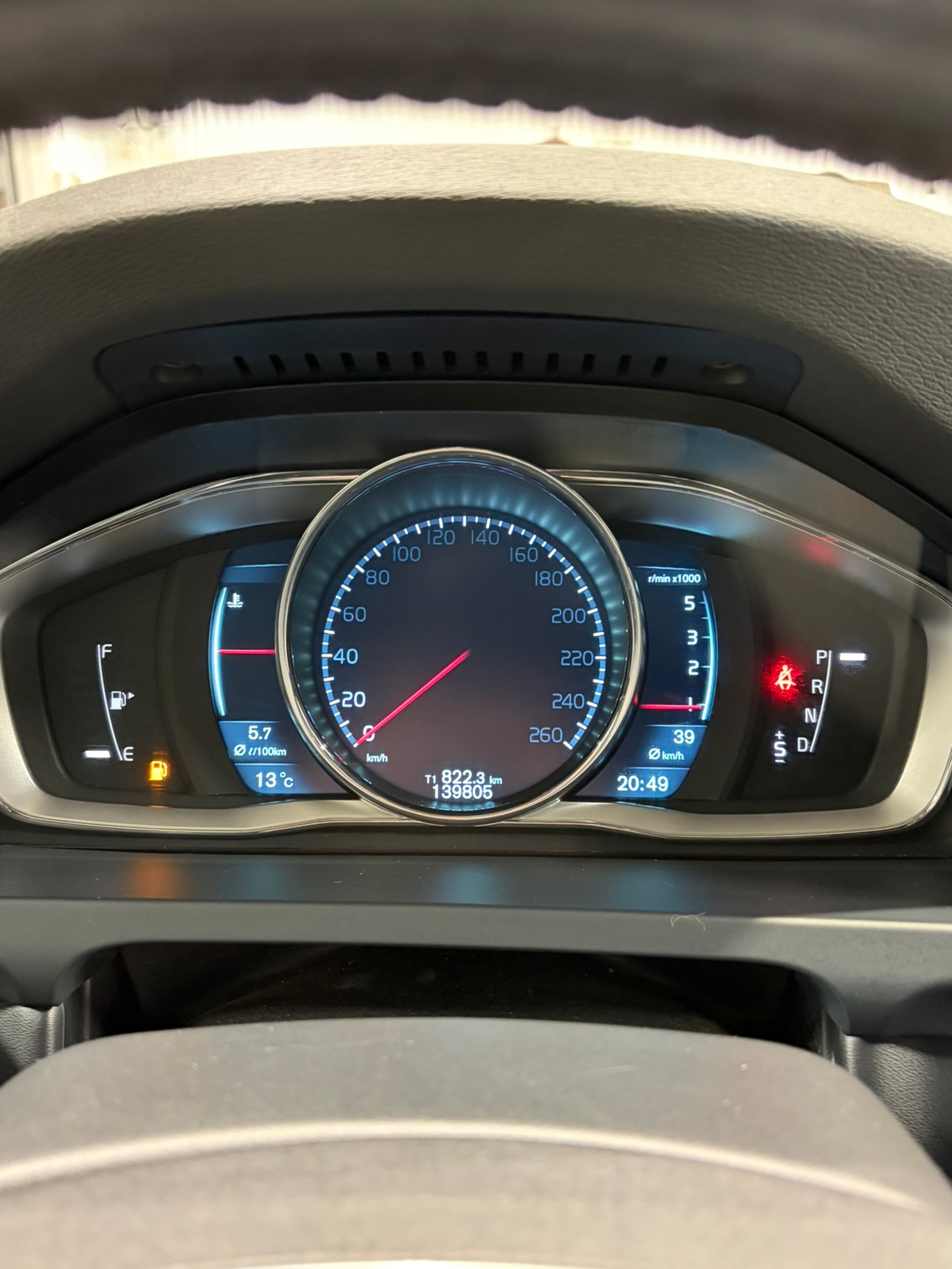Volvo V60 D4 Geartronic 2014, bild 7/8