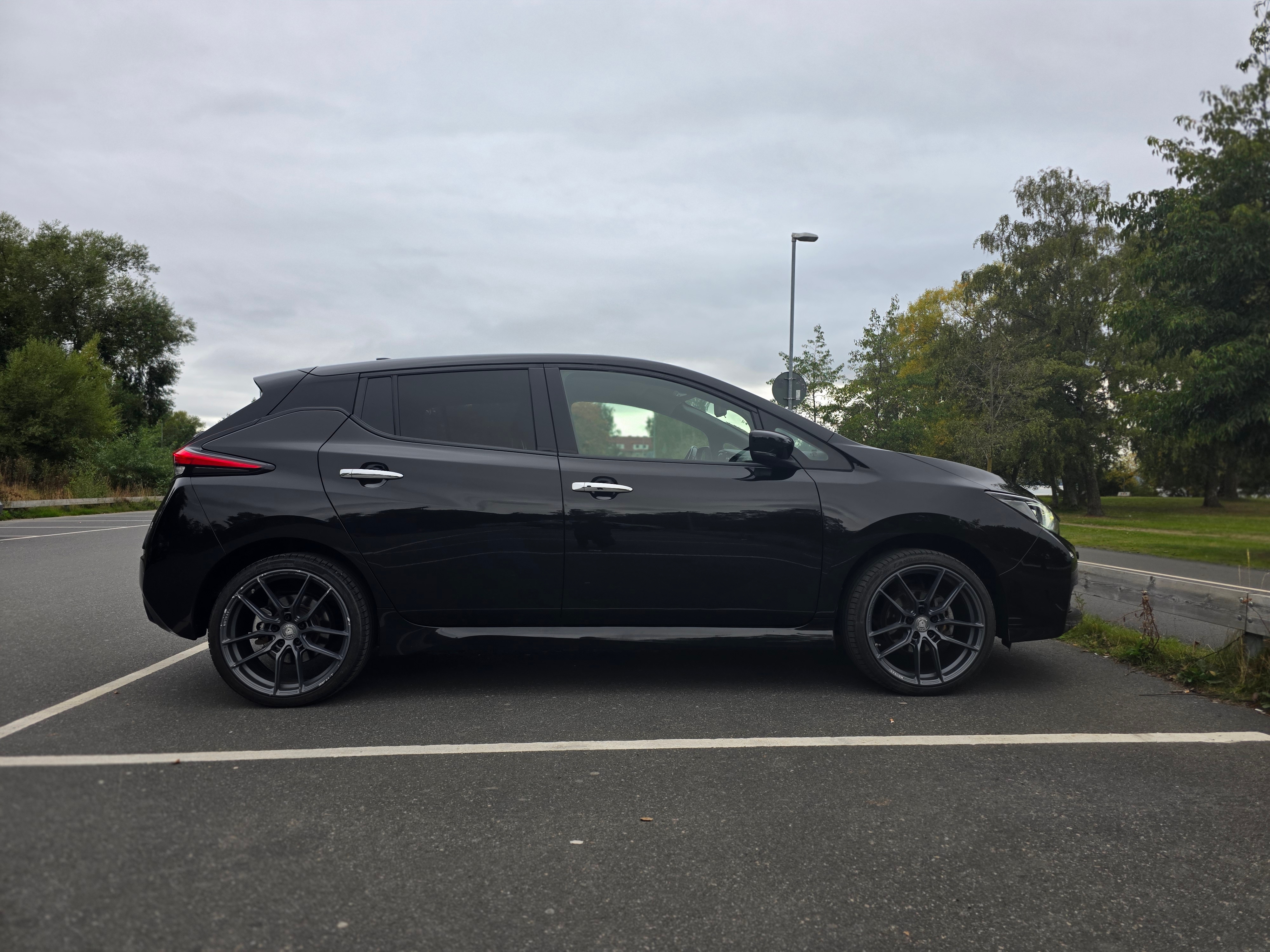 Nissan Leaf 217hk 62 kWh Tekna 2021, bild 5/10