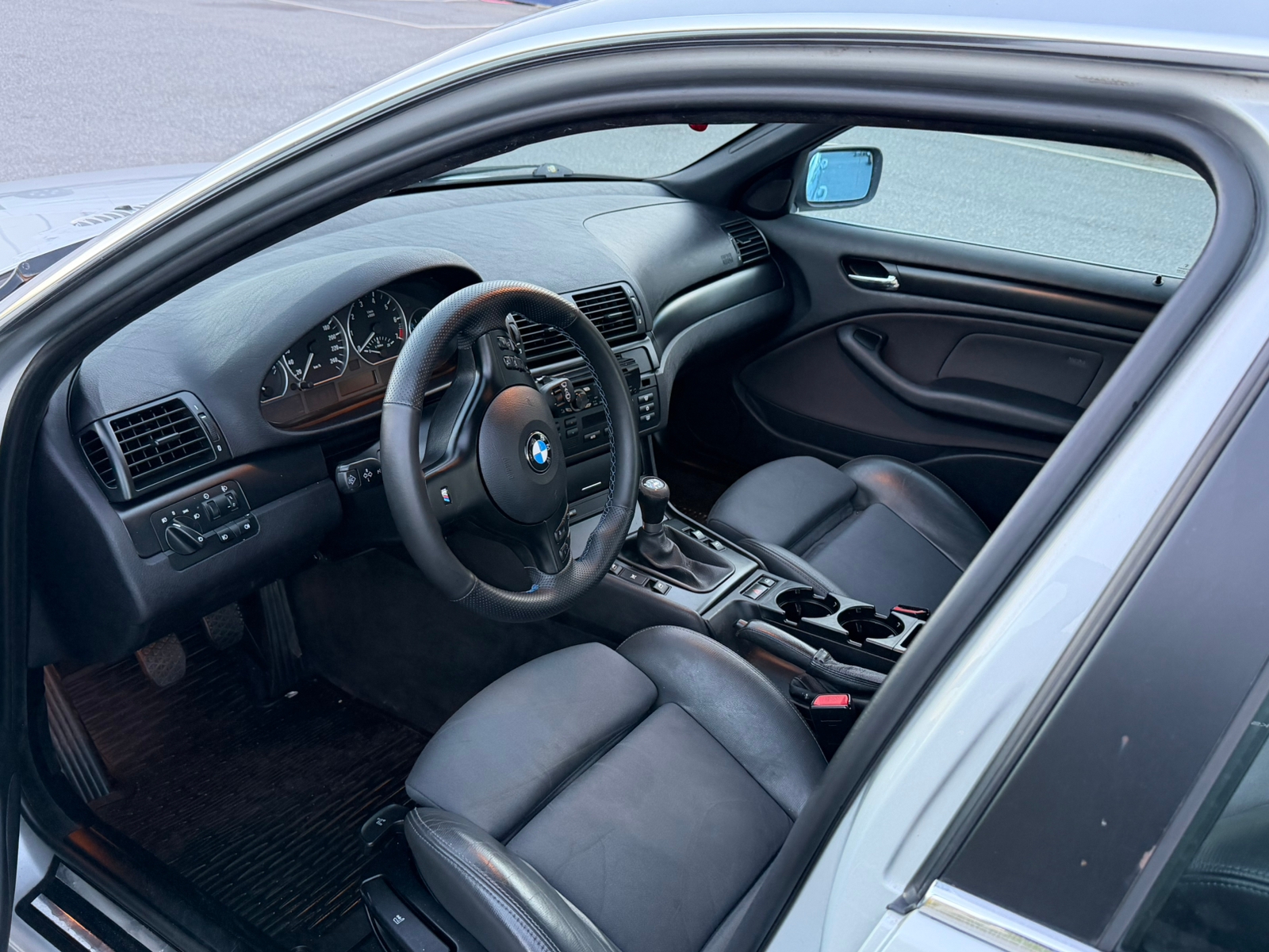 BMW 320 i Sedan Manuell 2005, bild 6/7