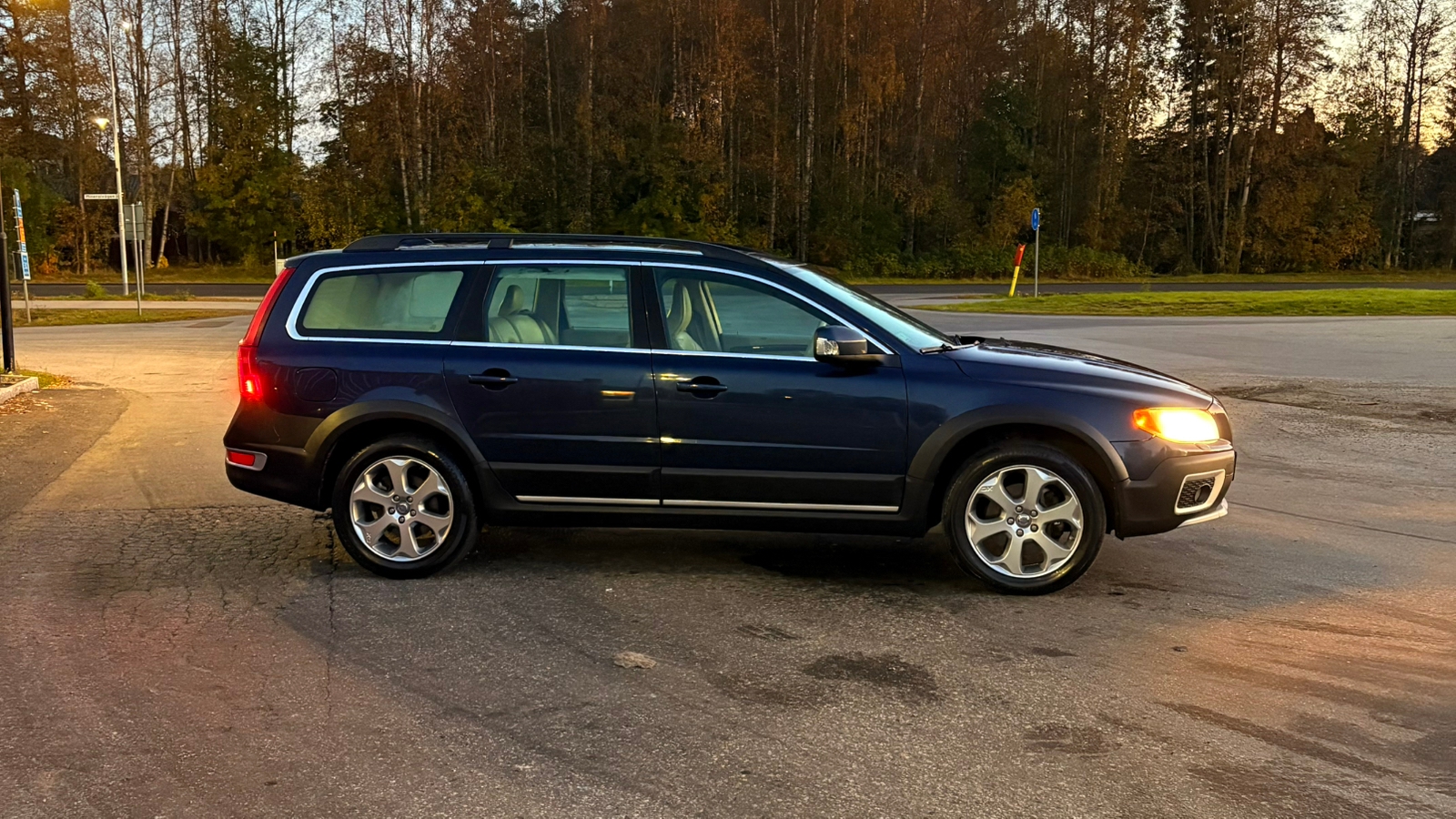 Volvo XC70 T6 AWD Geartronic Taklucka 2010, kuva 3/5