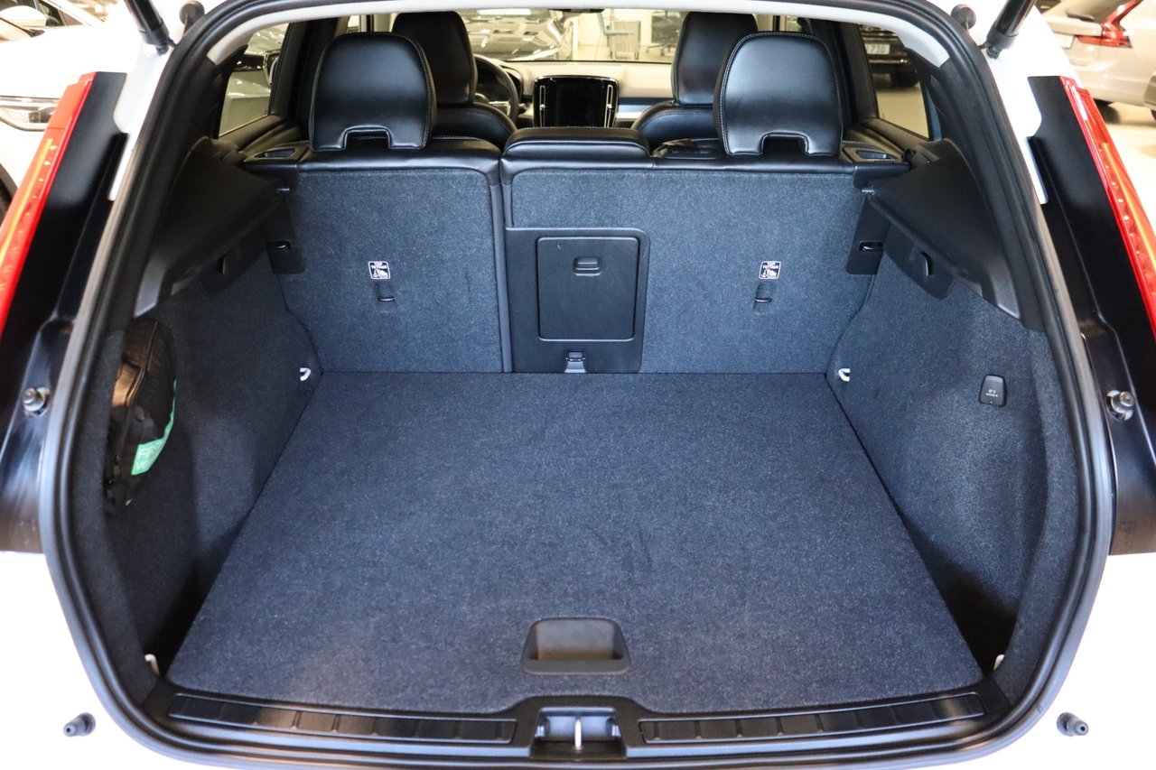 Volvo XC40 2022, bild 7/10