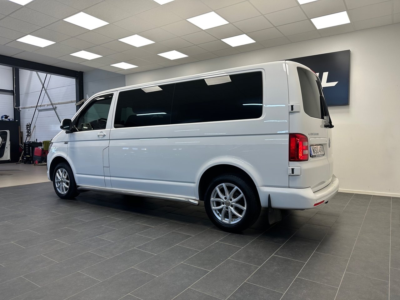 Volkswagen Caravelle 2019, bild 4/10