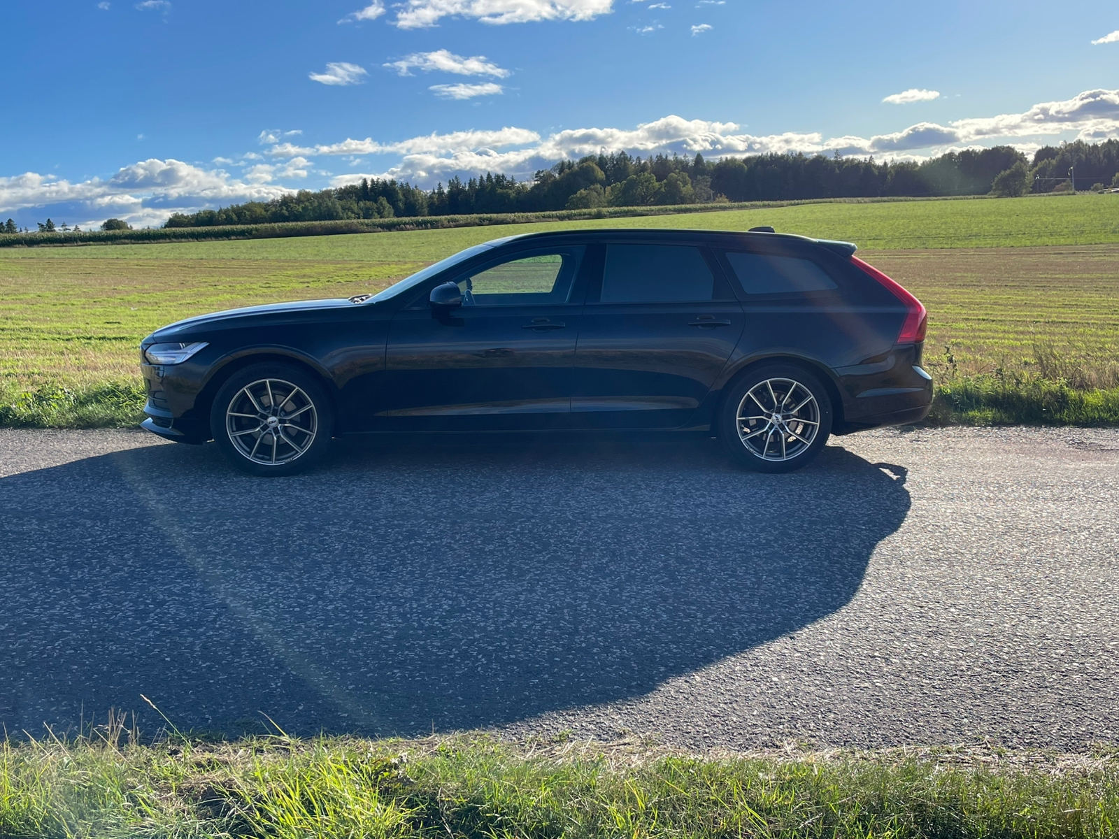Volvo V90 D4 Manuell 2018, bild 3/10