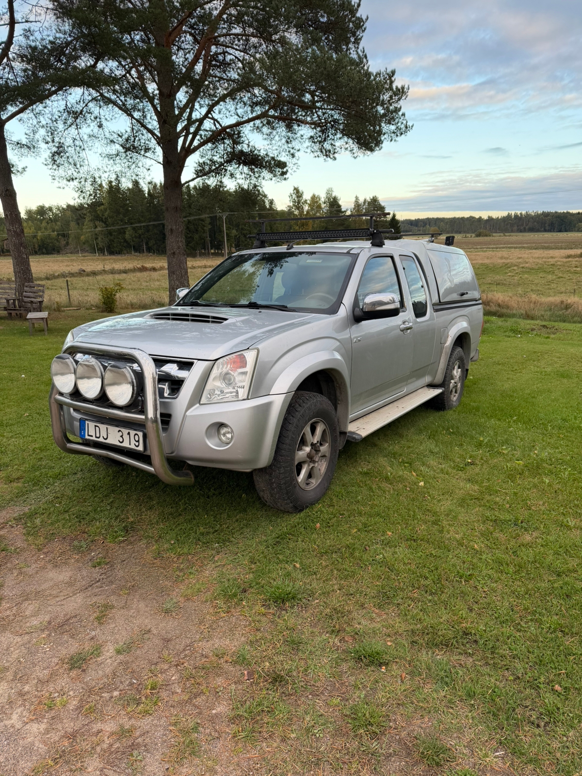 Isuzu D-max