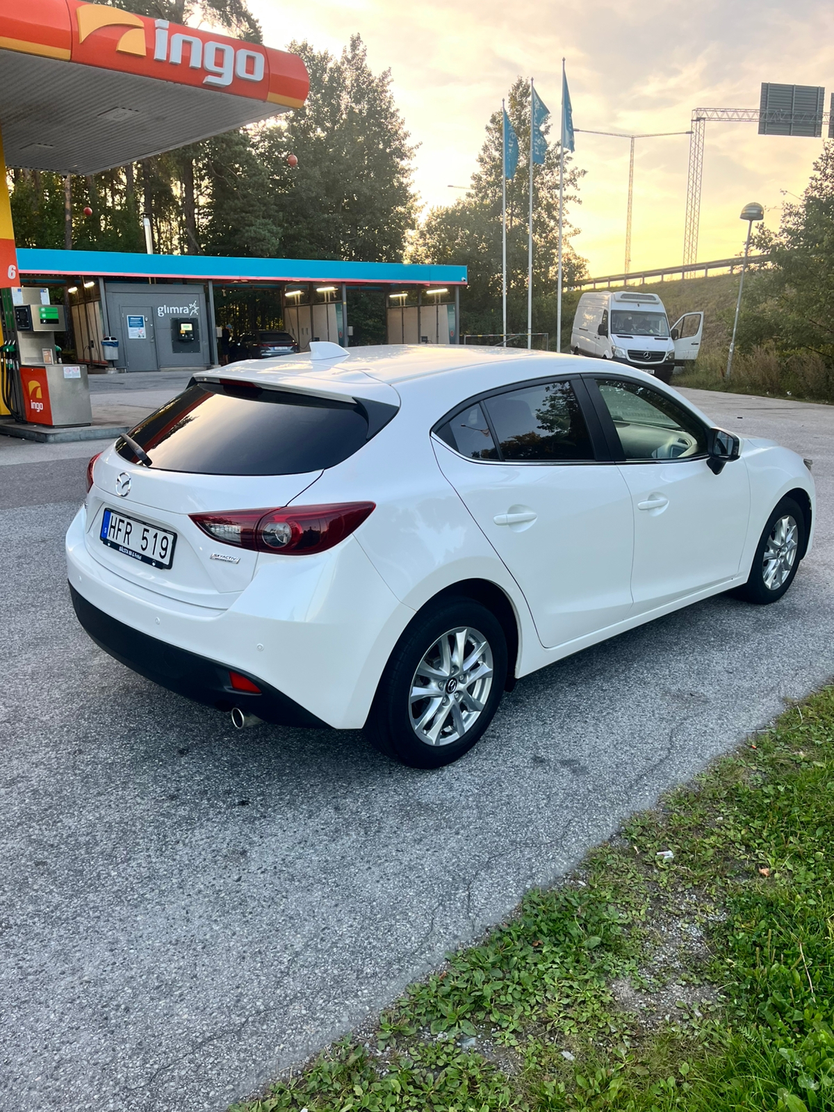 Mazda 3 Sport 2.2 SKYACTIV-D Manuell 2013, bild 7/10